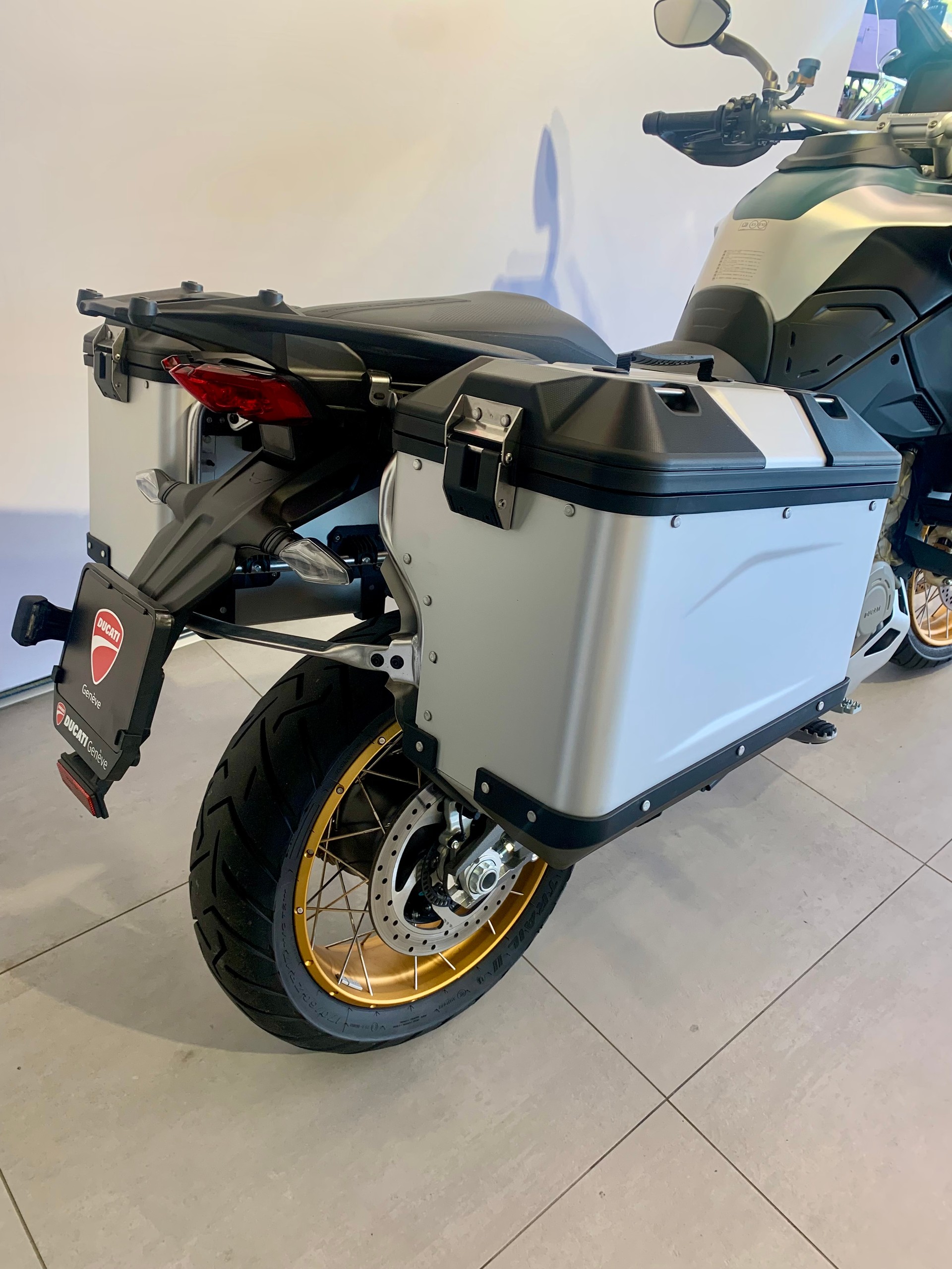 DUCATI Multistrada V4 Rally Travel Adventure-image-8