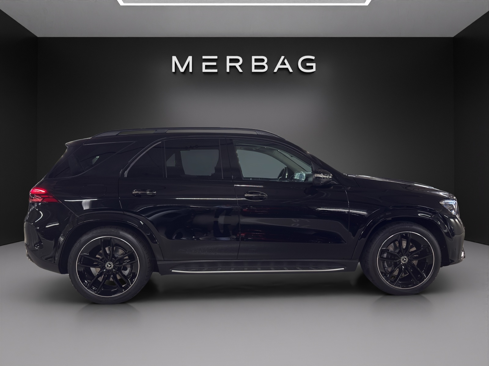 MERCEDES-BENZ GLE 300 d 4Matic 9G-Tronic-image-4