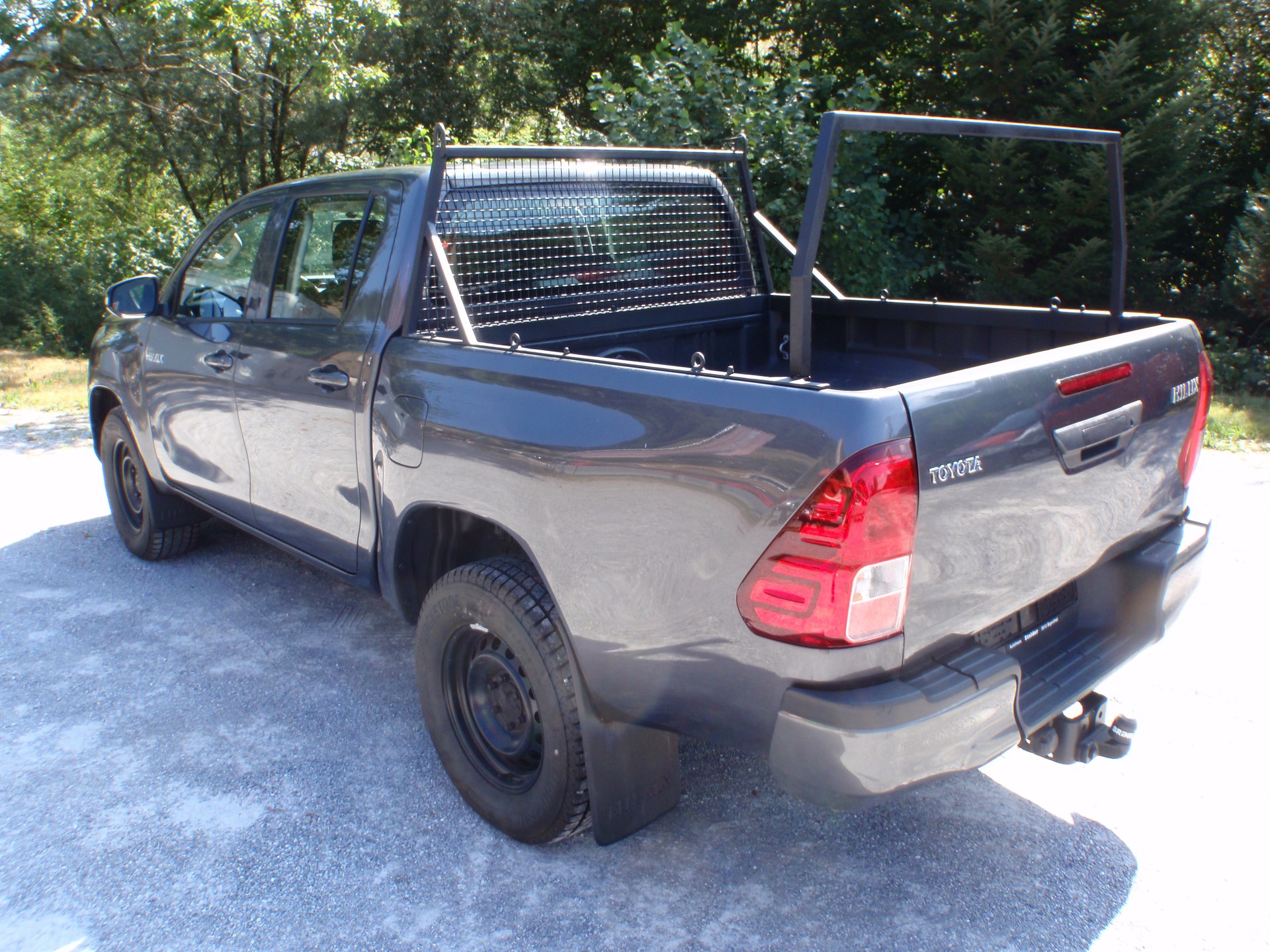 TOYOTA Hilux 2.4D-4D Luna Double Cab 4x4-image-5