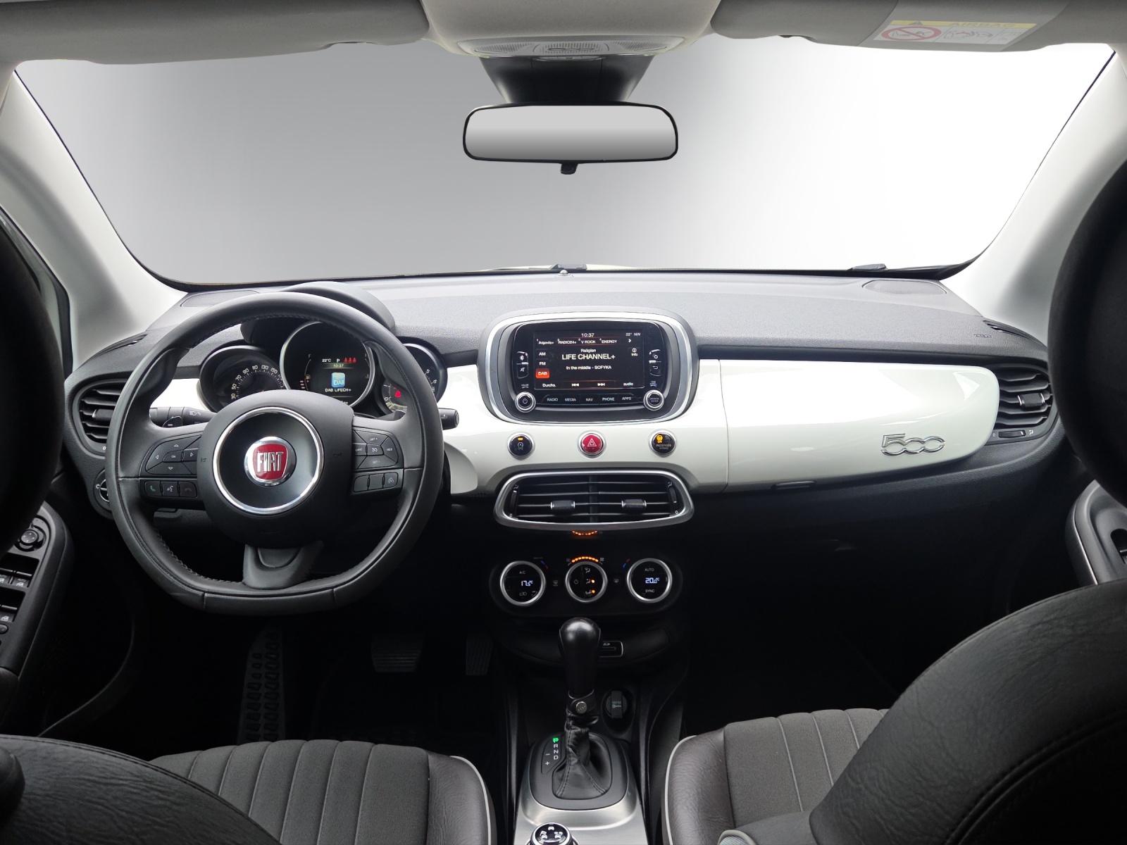 FIAT 500X 1.4T Lounge DCT-image-8