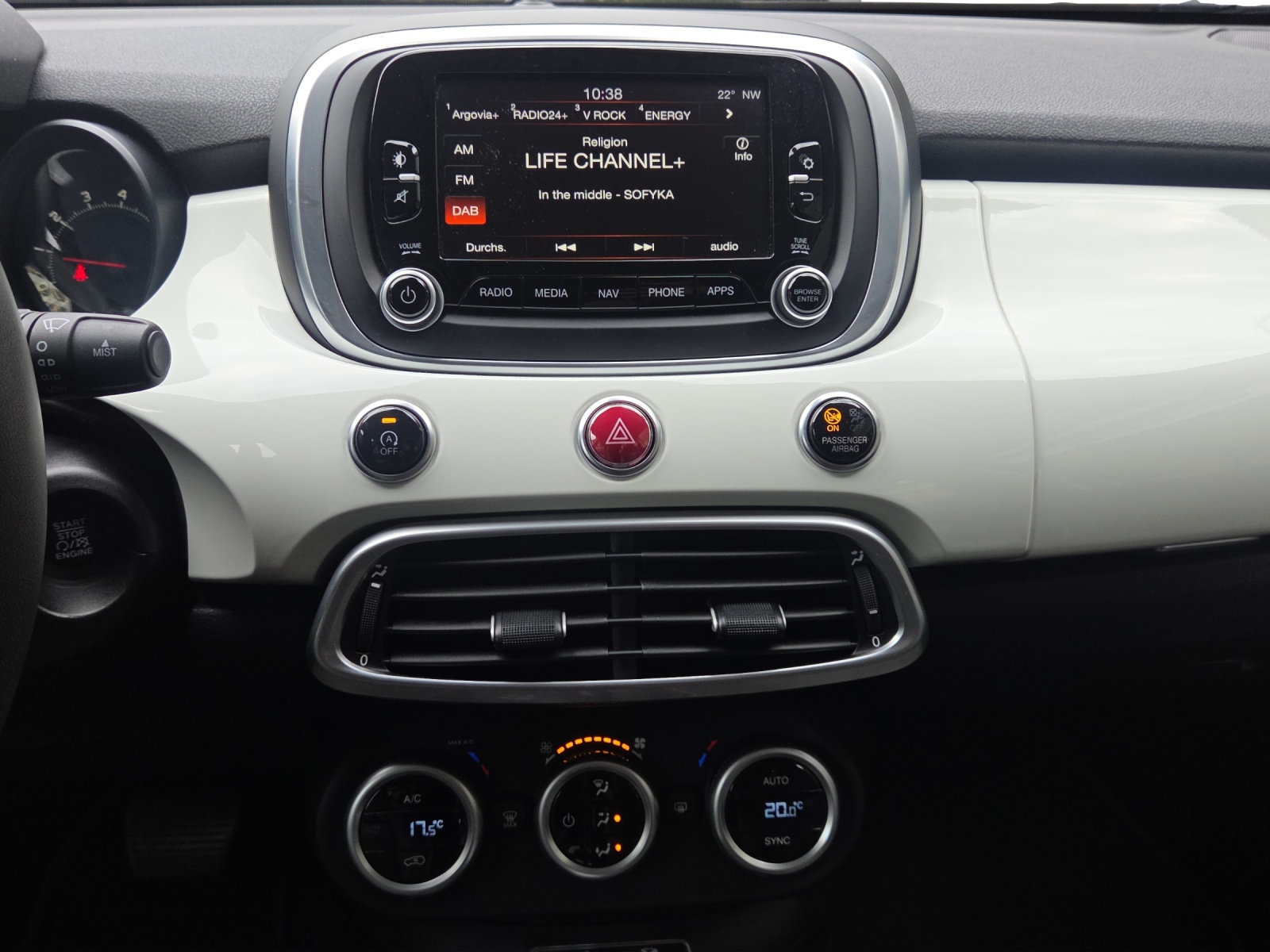FIAT 500X 1.4T Lounge DCT-image-12