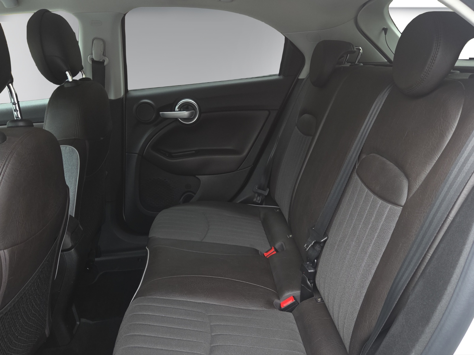 FIAT 500X 1.4T Lounge DCT-image-15