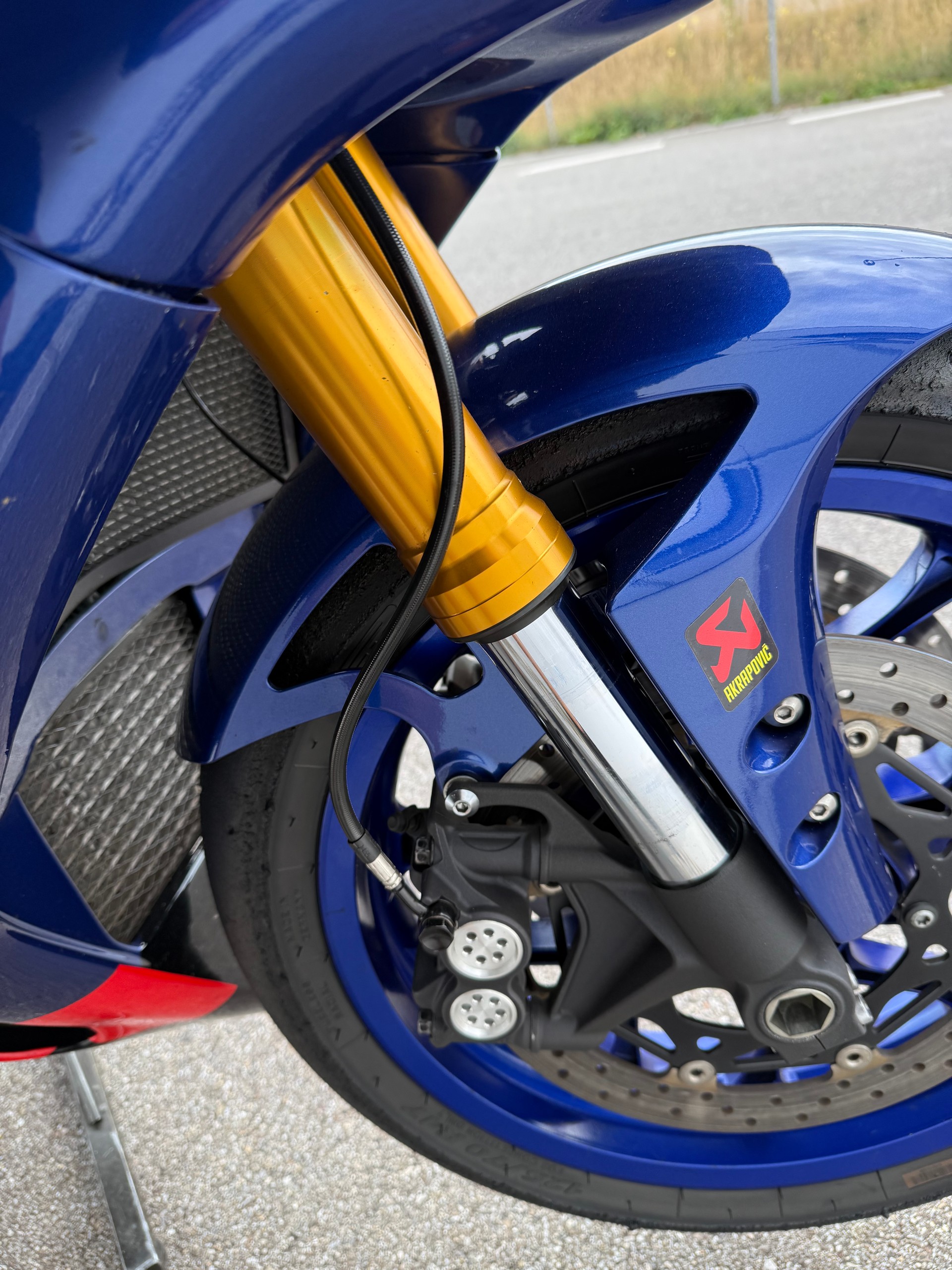 YAMAHA YZF-R1 ABS-image-14