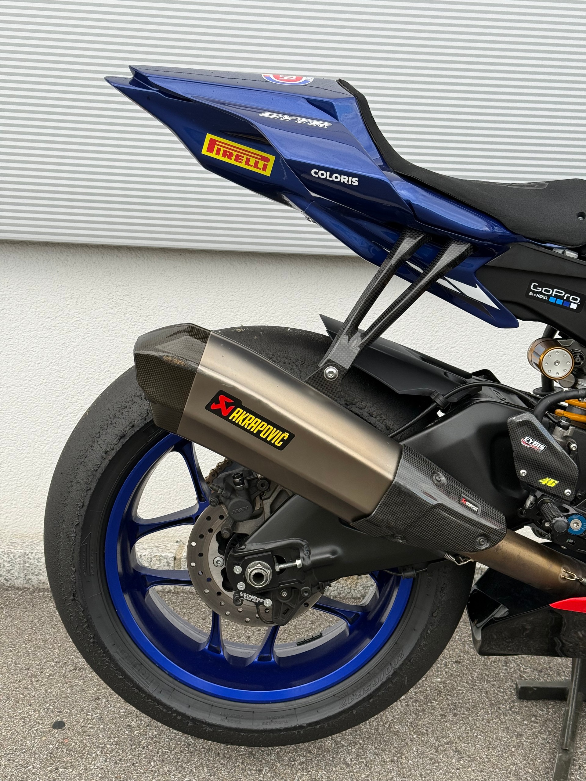 YAMAHA YZF-R1 ABS-image-5