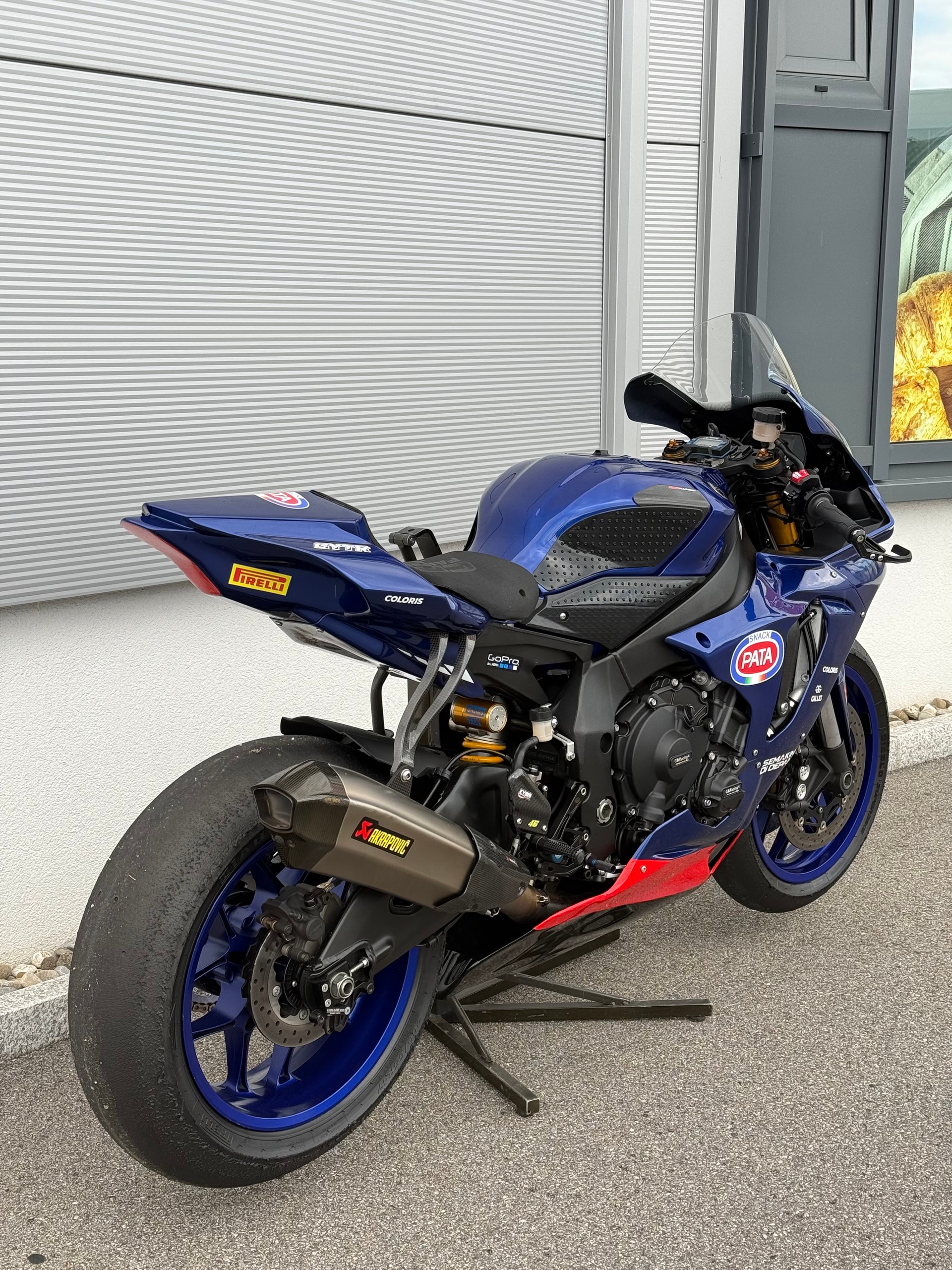 YAMAHA YZF-R1 ABS-showroom-element-2