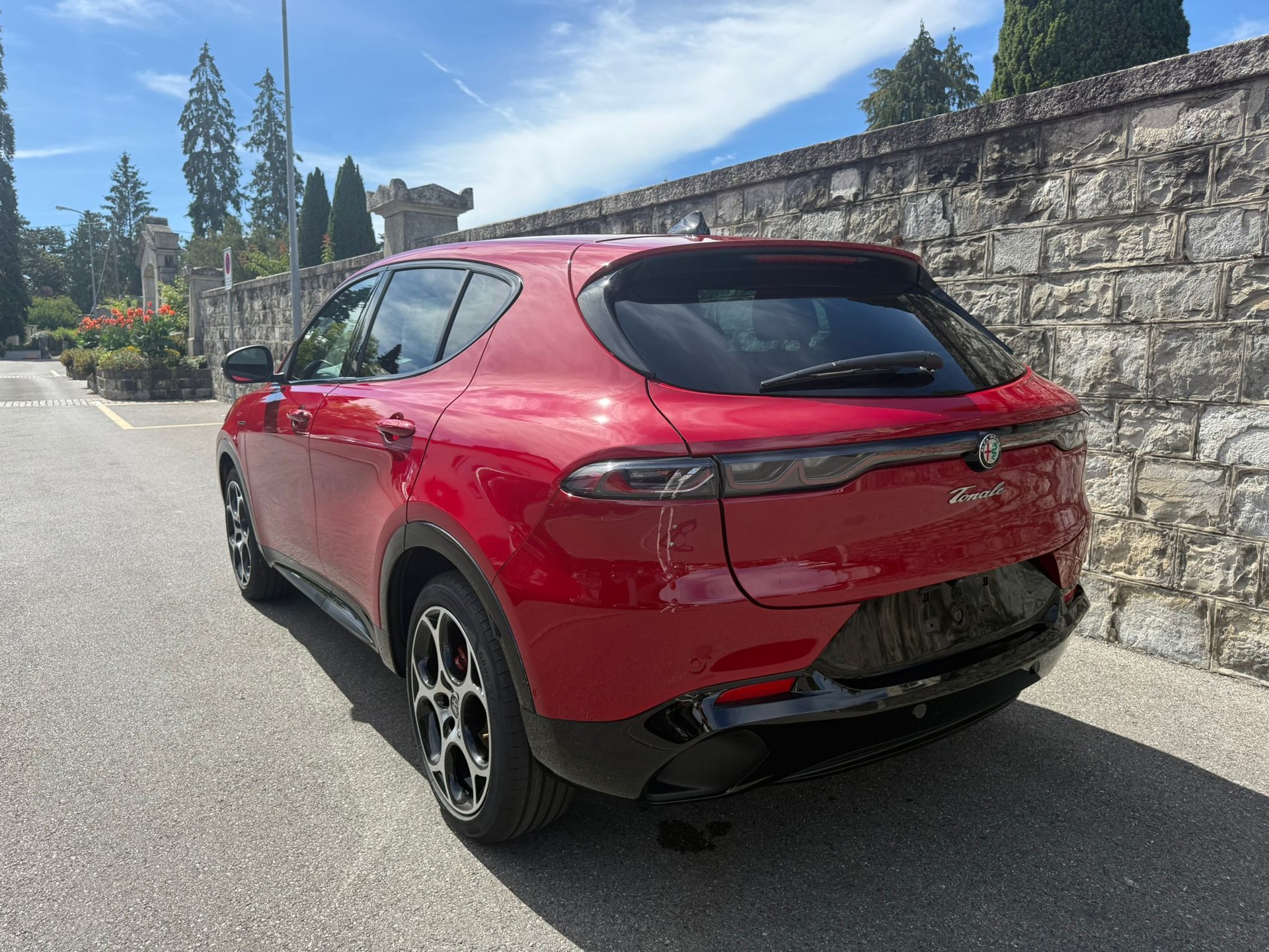 ALFA ROMEO Tonale 1.5 48V Hybrid Veloce-showroom-element-3