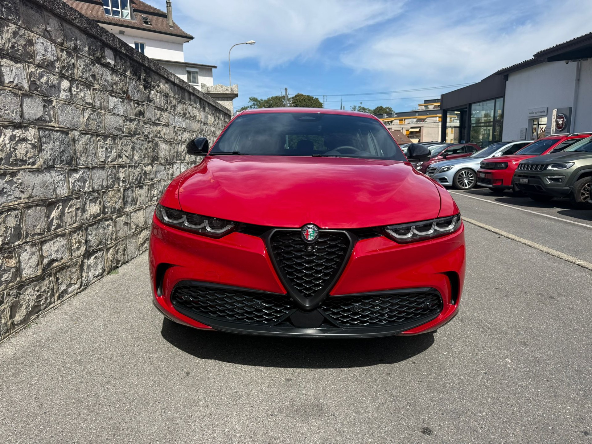 ALFA ROMEO Tonale 1.5 48V Hybrid Veloce-showroom-element-1