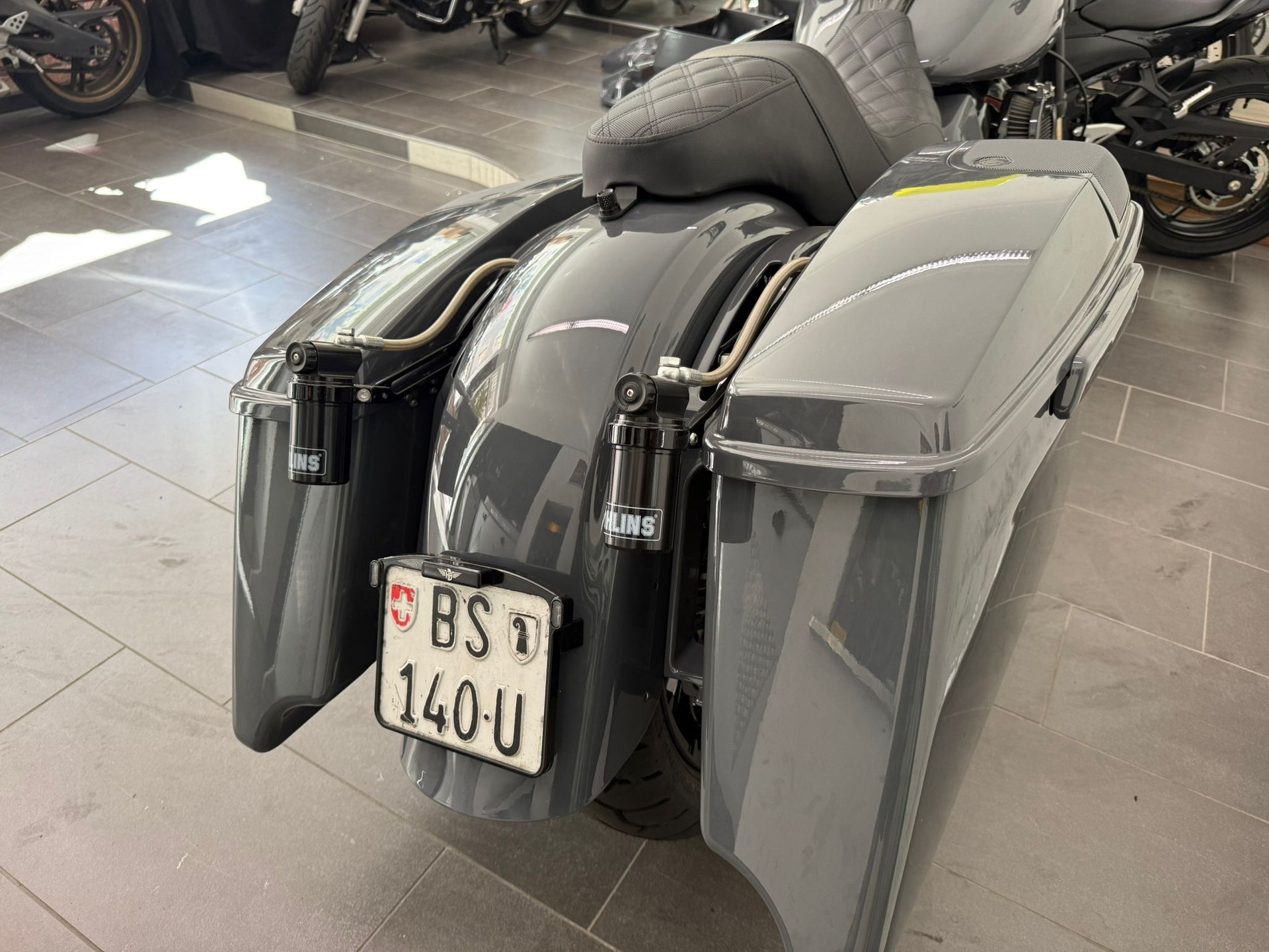 HARLEY-DAVIDSON FLHXSE Street Glide ABS CVO 117-image-4