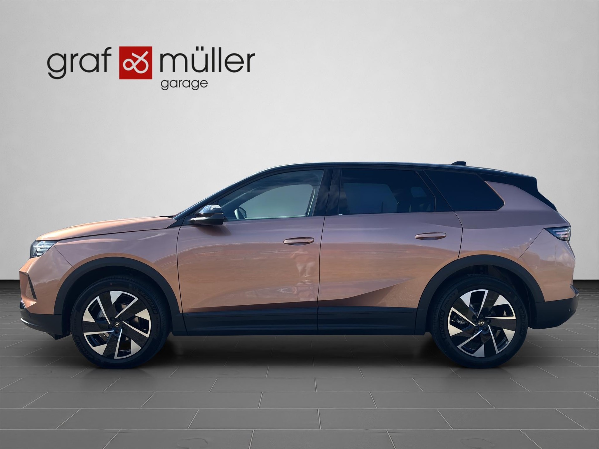 OPEL Grandland 1.2 T HEV GS-showroom-element-1