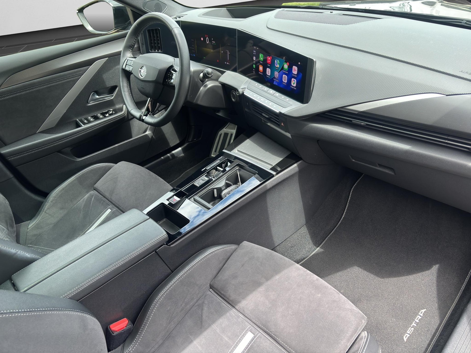 OPEL Astra 1.6 T PHEV 225 GSe-image-11