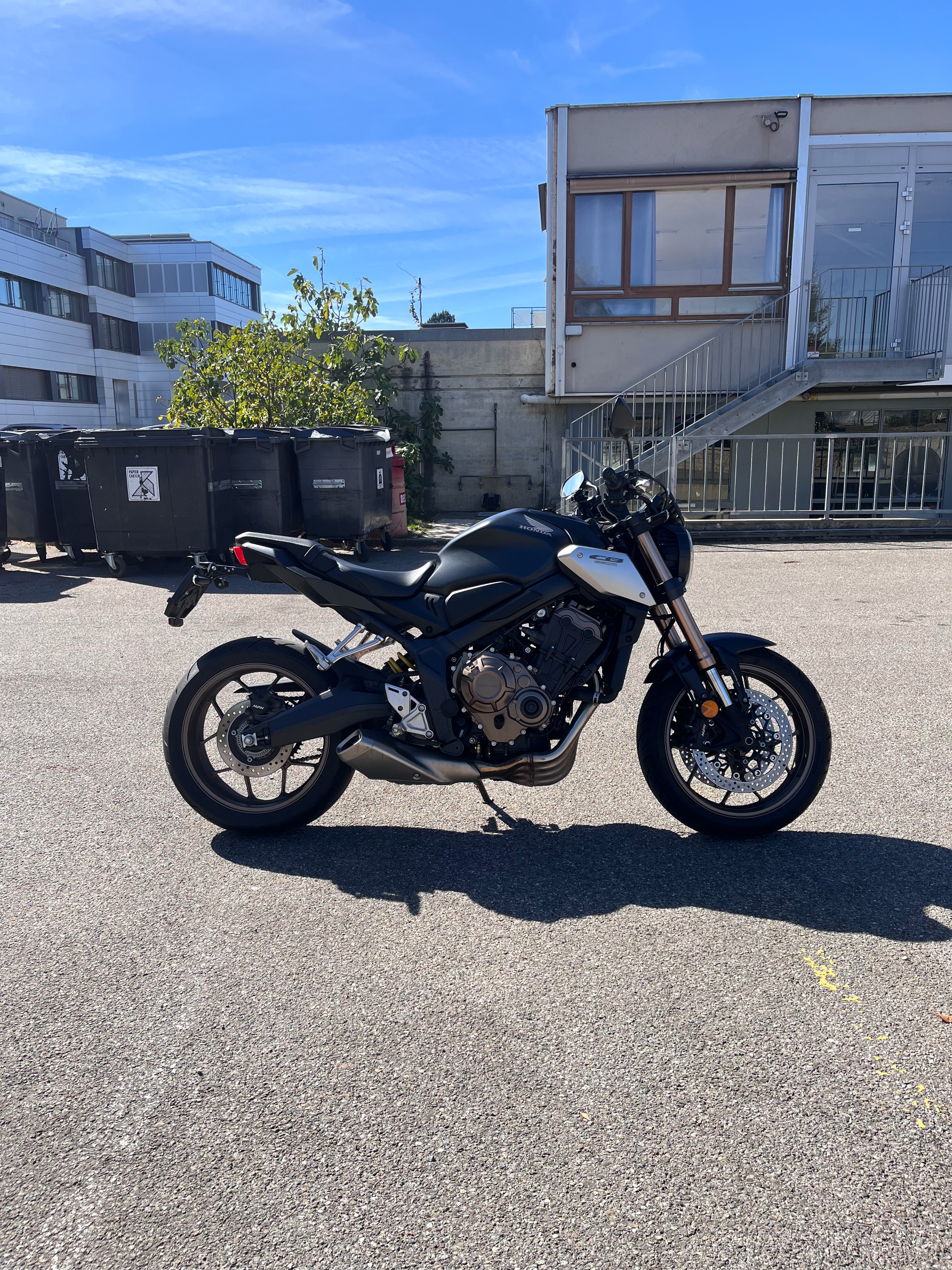 HONDA CB 650 R (35kW)-image-4