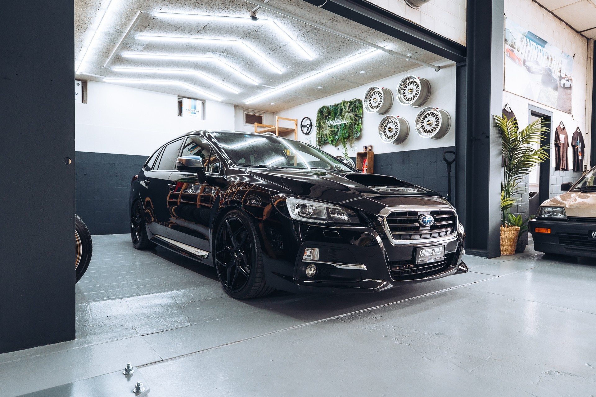 SUBARU Levorg 1.6DIT Swiss S AWD Lineartronic-image-4