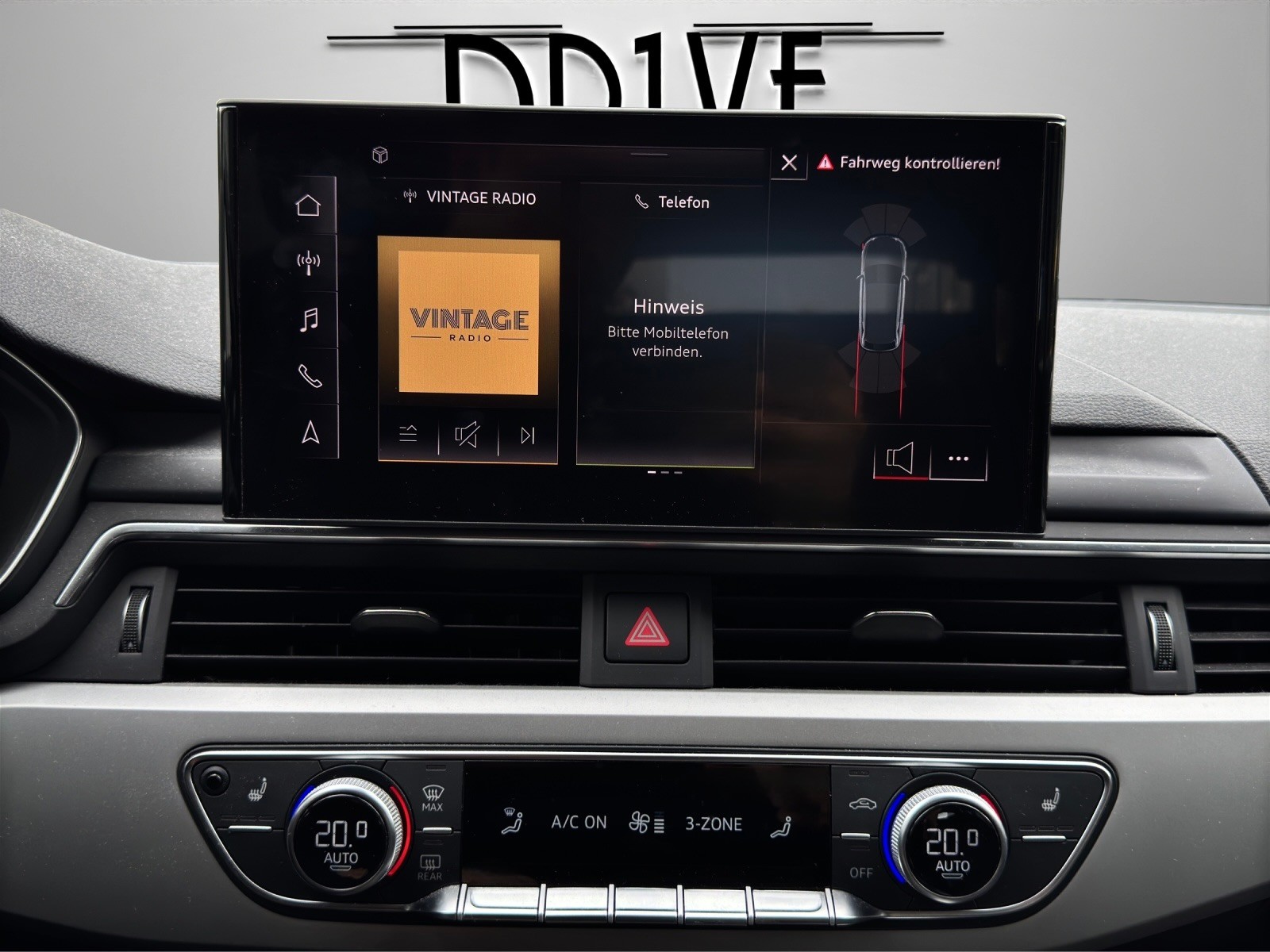AUDI A4 Avant 35 TDI advanced Attraction S-tronic *Navi*Sitzheizung*DAB+ uvm.*-image-14