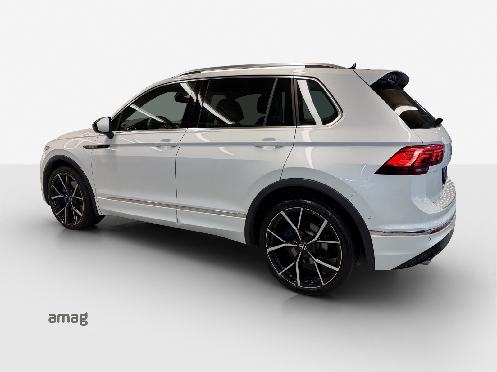 VW Tiguan 2.0TSI R 4Motion DSG-showroom-element-2