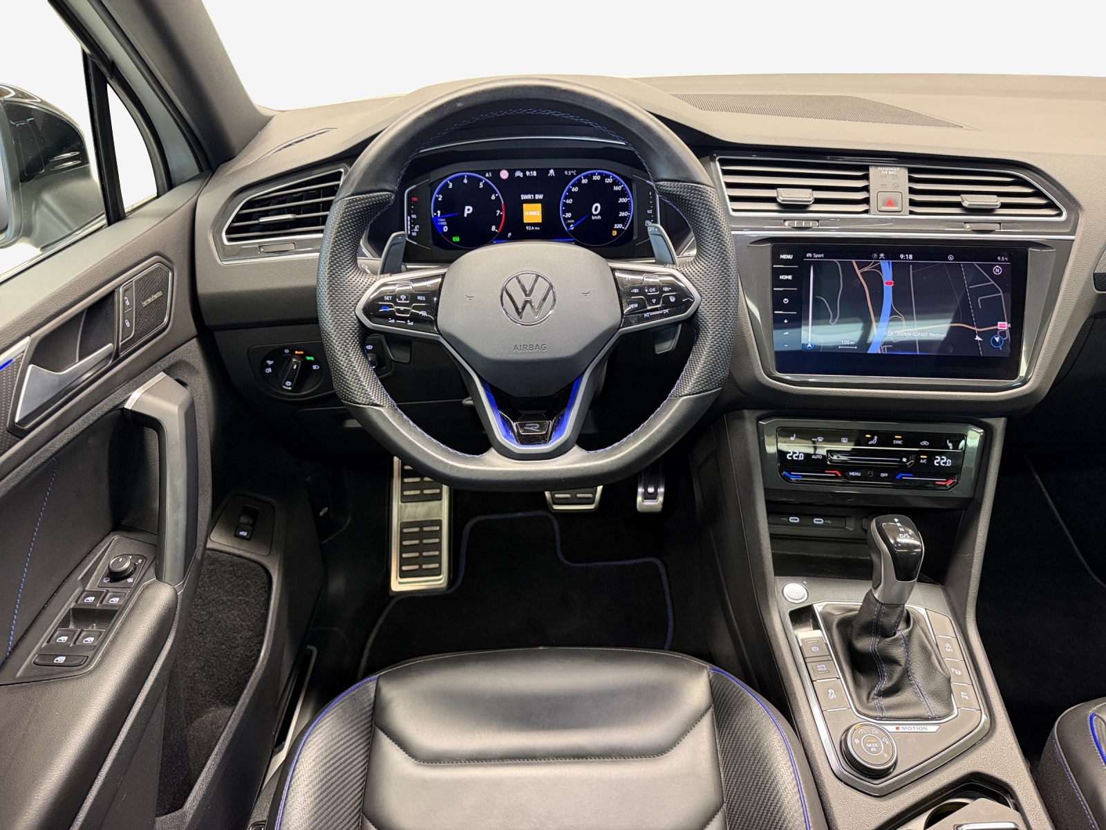 VW Tiguan 2.0TSI R 4Motion DSG-image-8