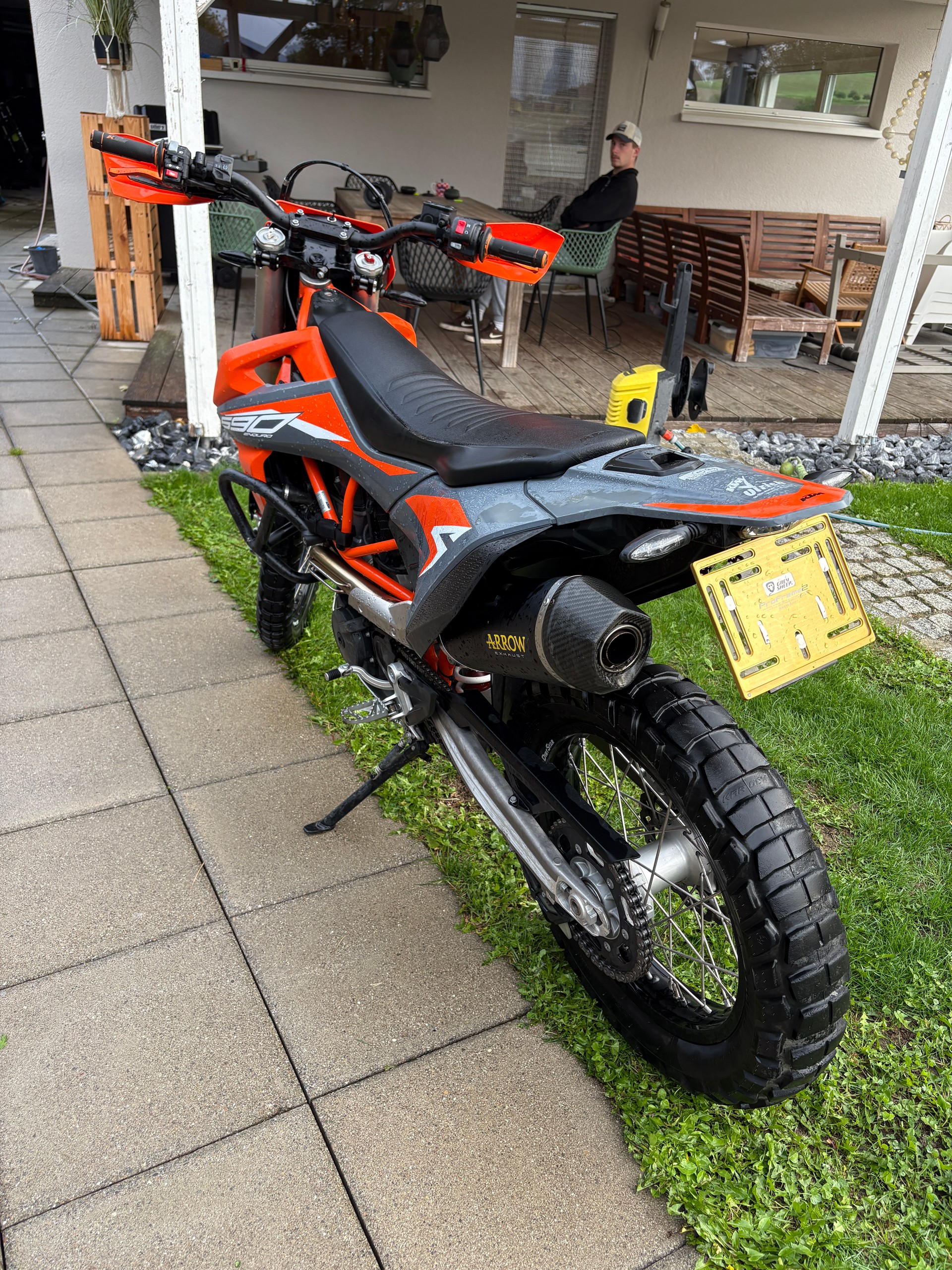 KTM 690 Enduro R-image-2