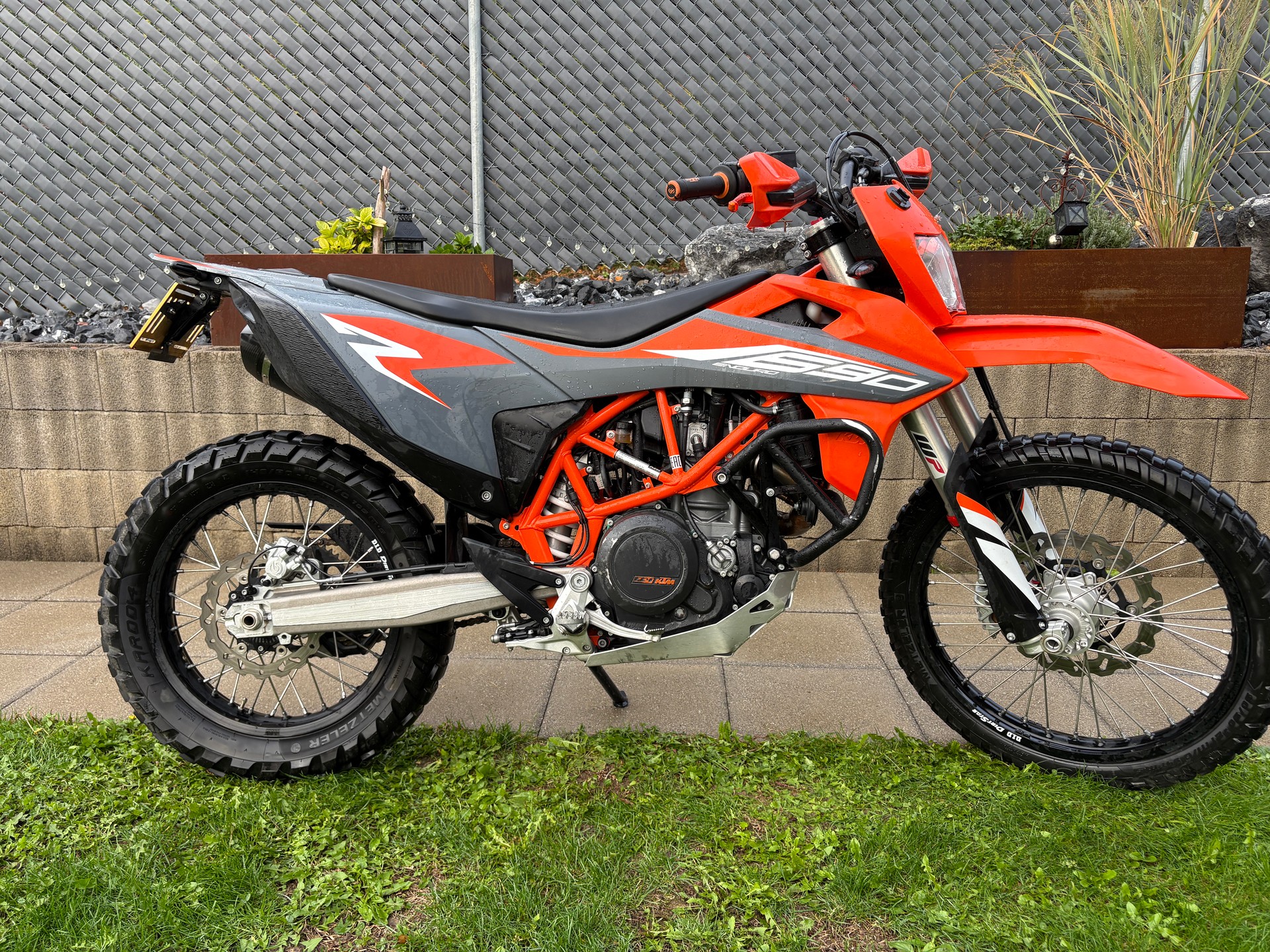 KTM 690 Enduro R-image-0
