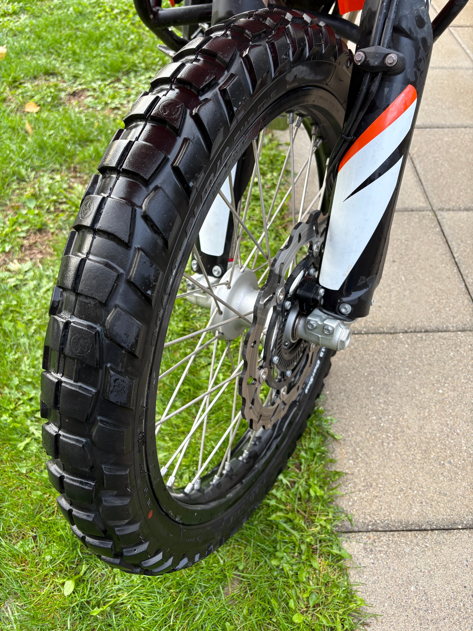 KTM 690 Enduro R-image-5