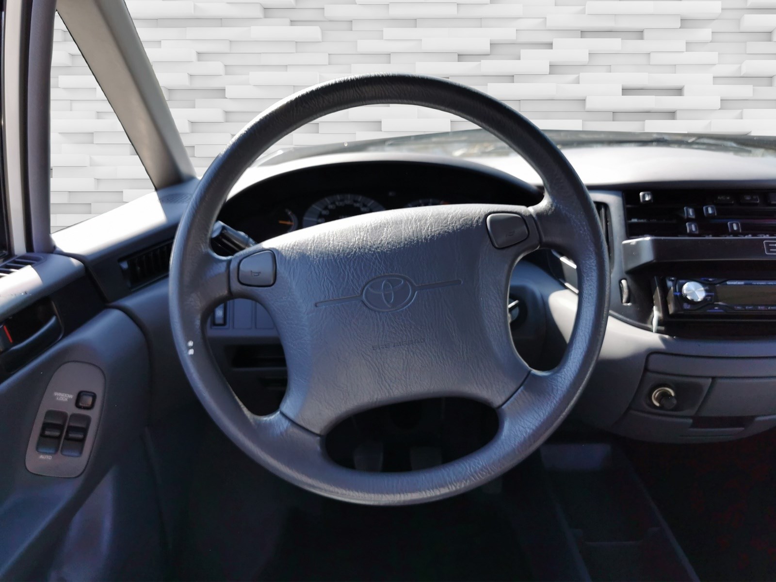 TOYOTA Previa XE 4x2-image-9