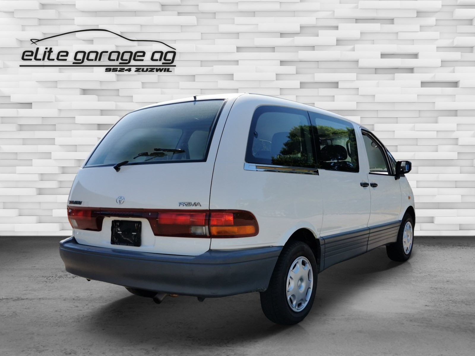 TOYOTA Previa XE 4x2-image-7