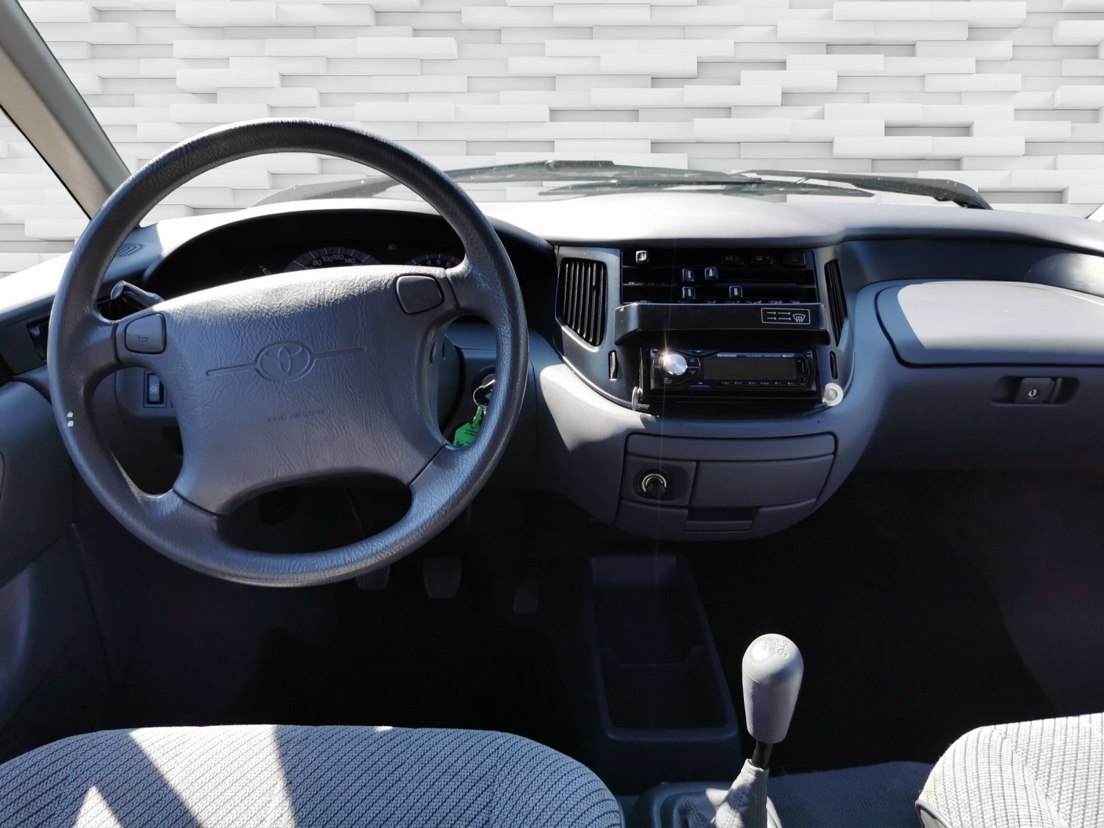 TOYOTA Previa XE 4x2-image-10