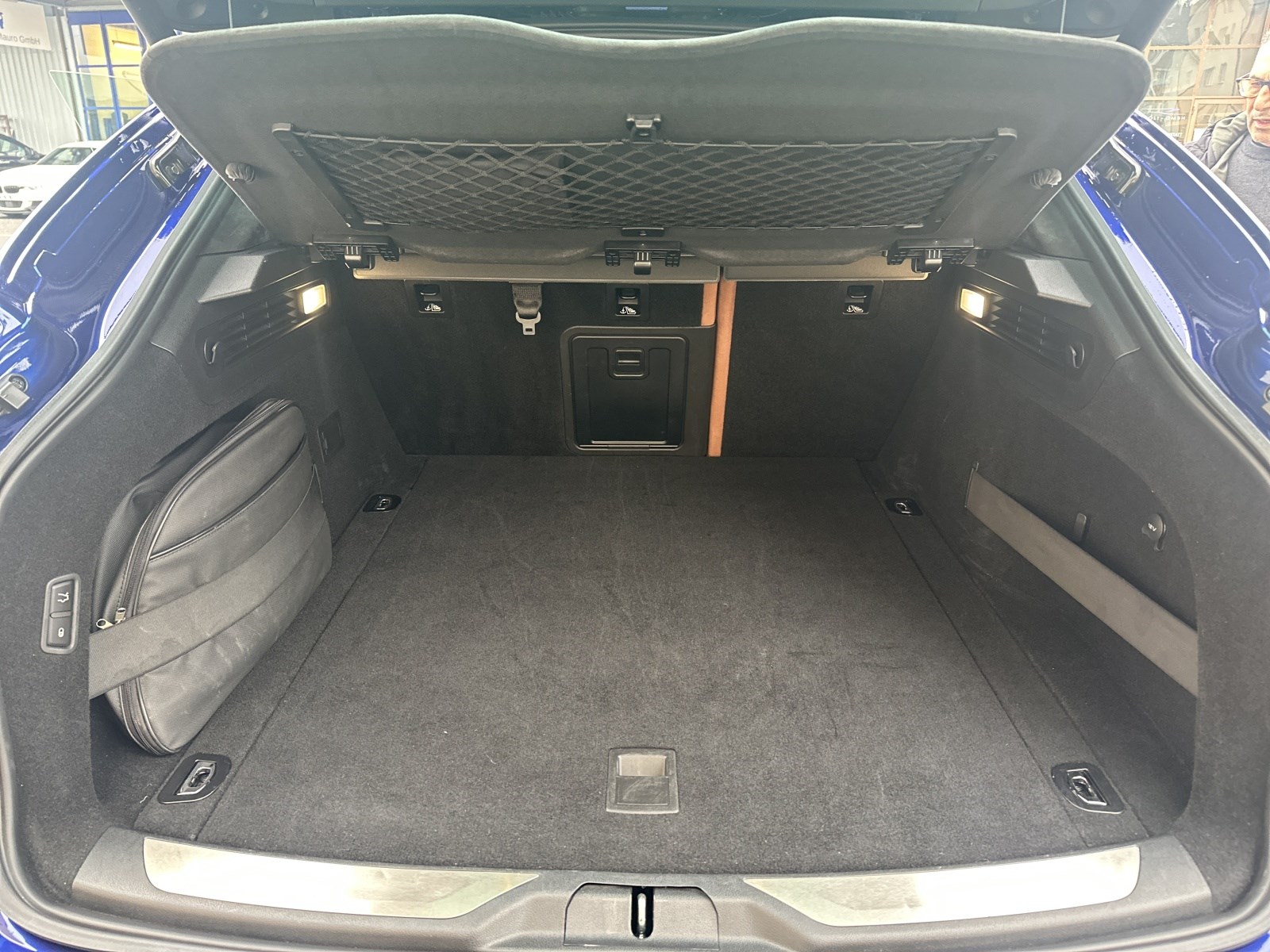 MASERATI Levante S 3.0 V6 GranSport Automatica-image-9