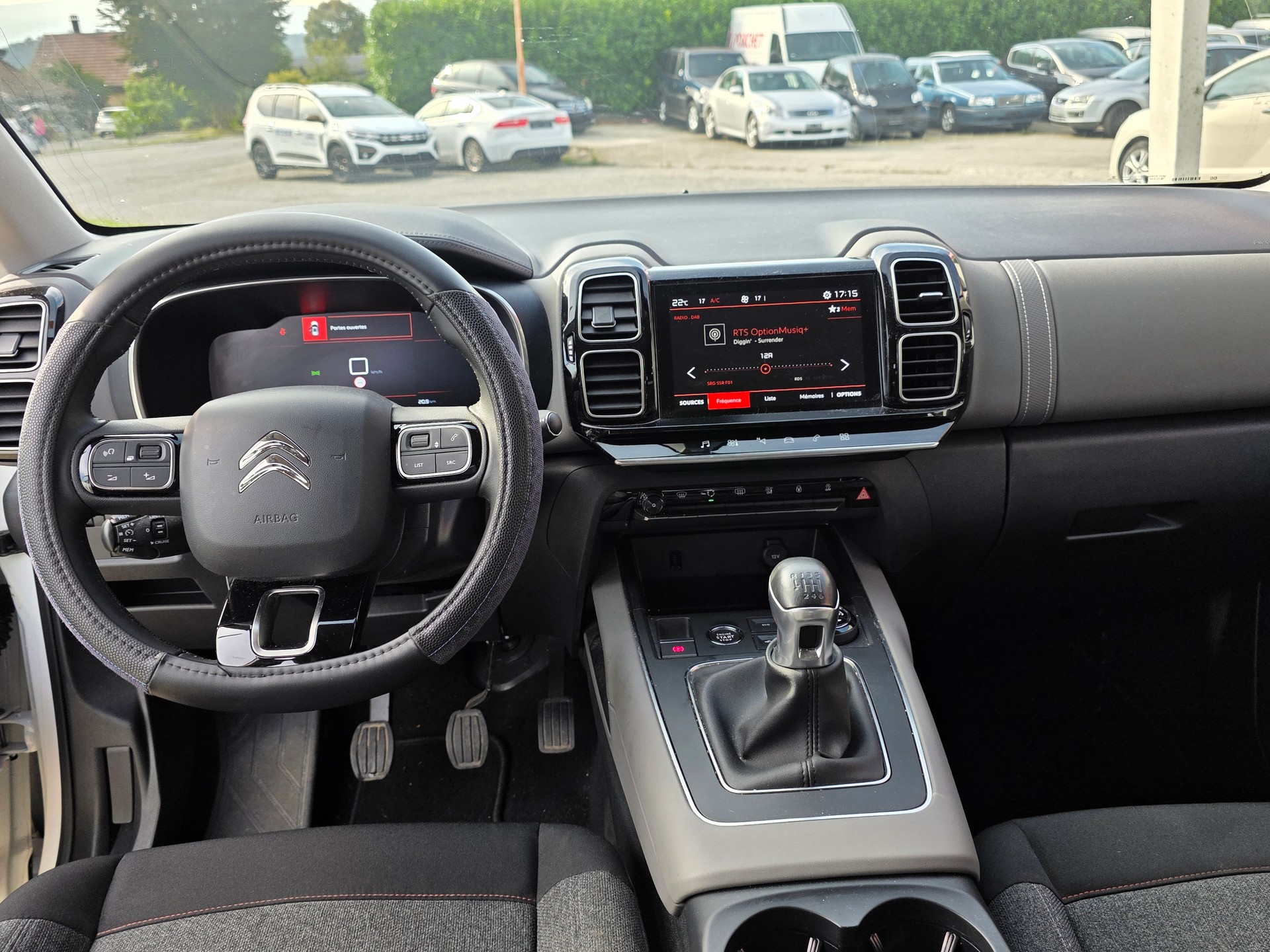 CITROEN C5 Aircross 1.2i PureTech Feel-image-7