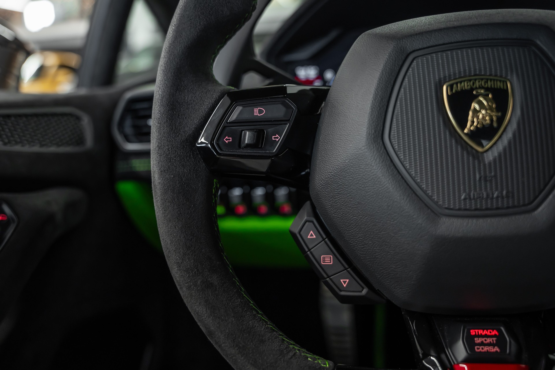 LAMBORGHINI Huracan TECNICA Coupé DCT-image-20