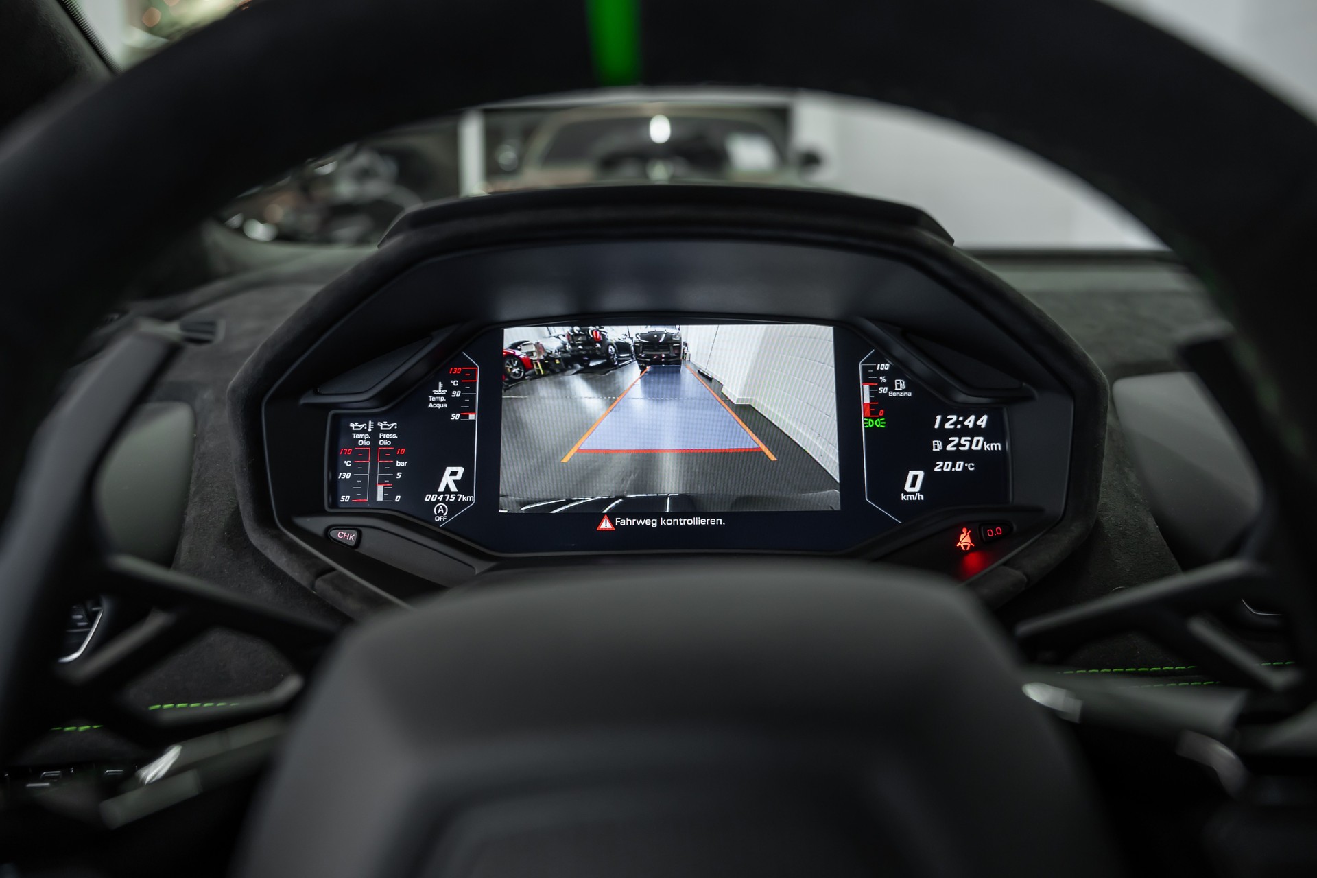 LAMBORGHINI Huracan TECNICA Coupé DCT-image-23
