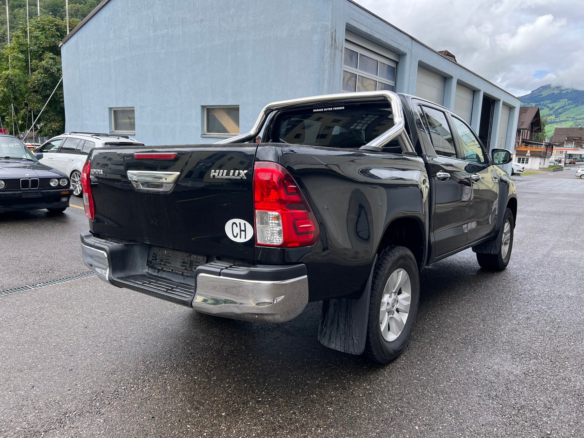 TOYOTA Hilux 2.4D-4D Sol DoubleCab 4x4 A-showroom-element-3