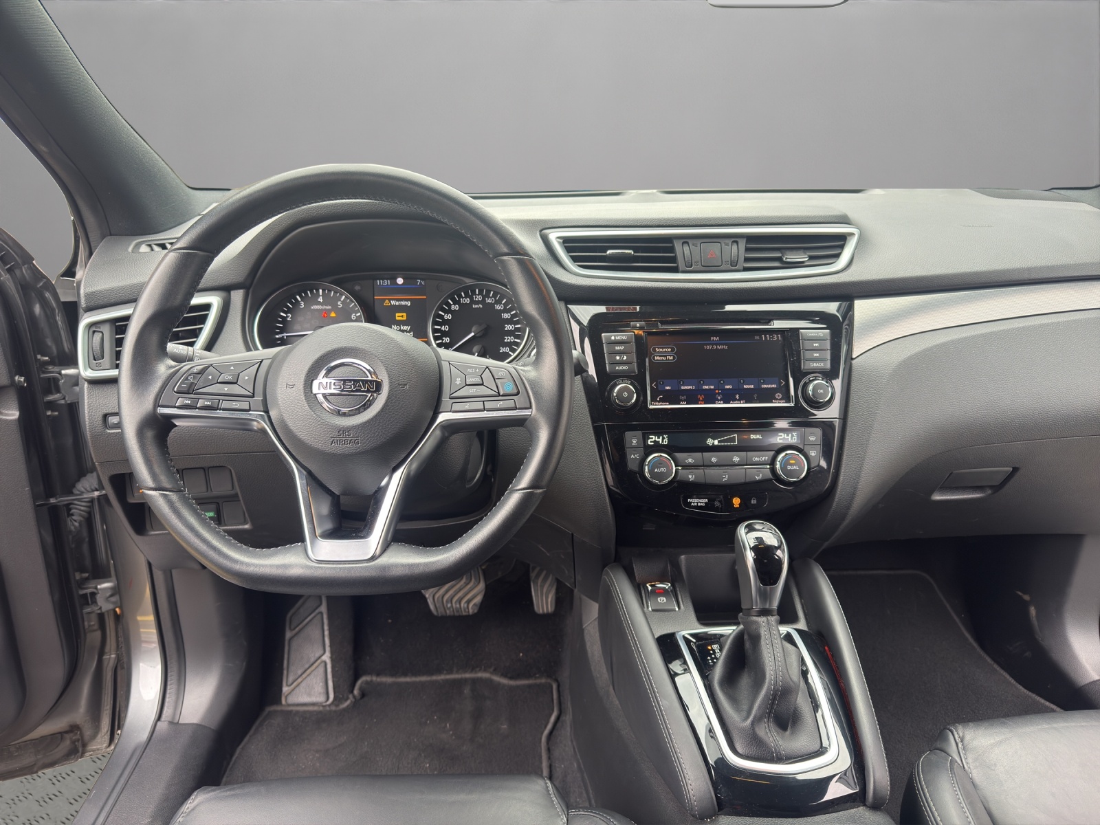 NISSAN Qashqai 1.3 DIG-T tekna DCT-image-12