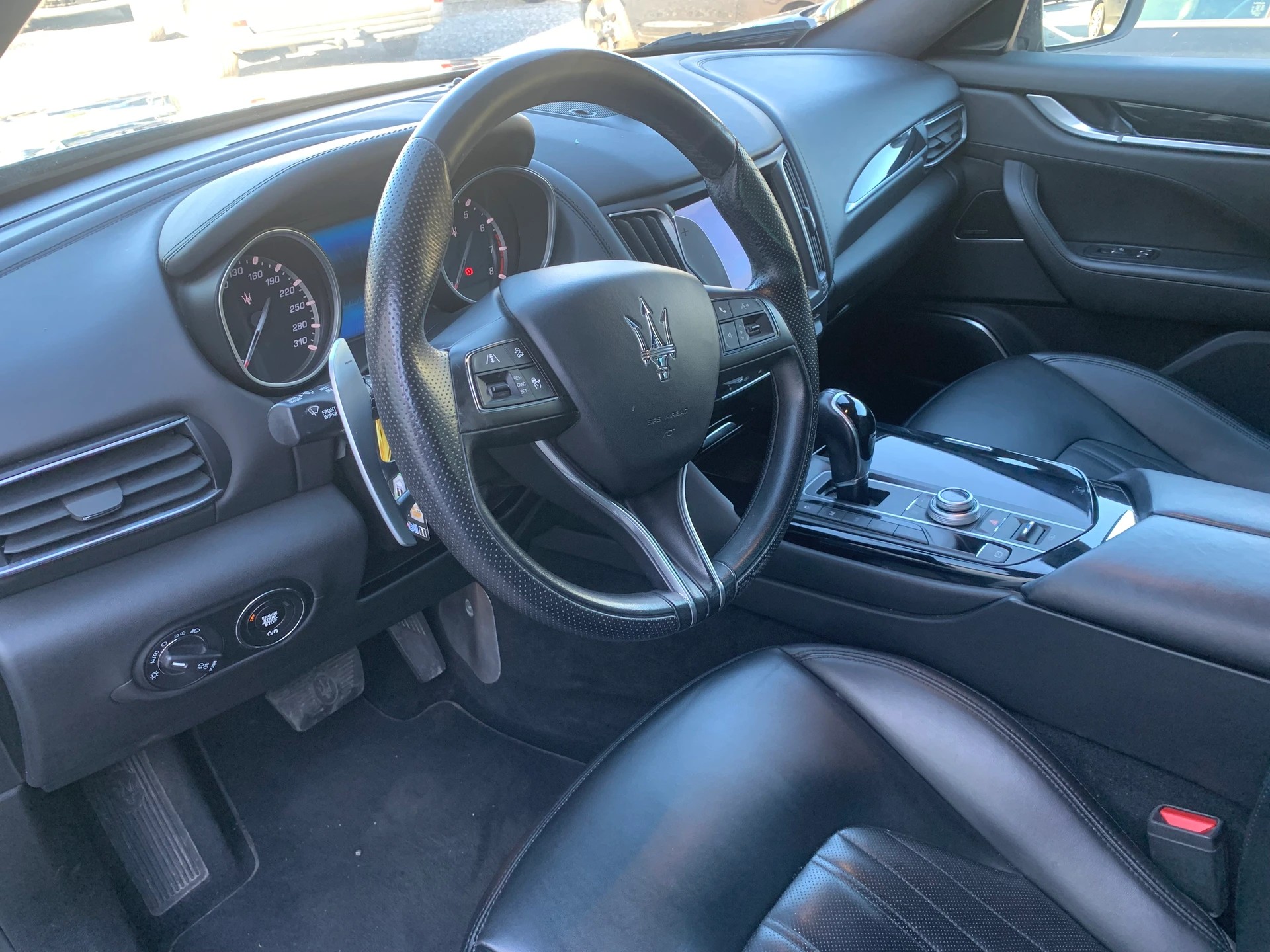 MASERATI Levante S 3.0 V6 Automatica-image-16
