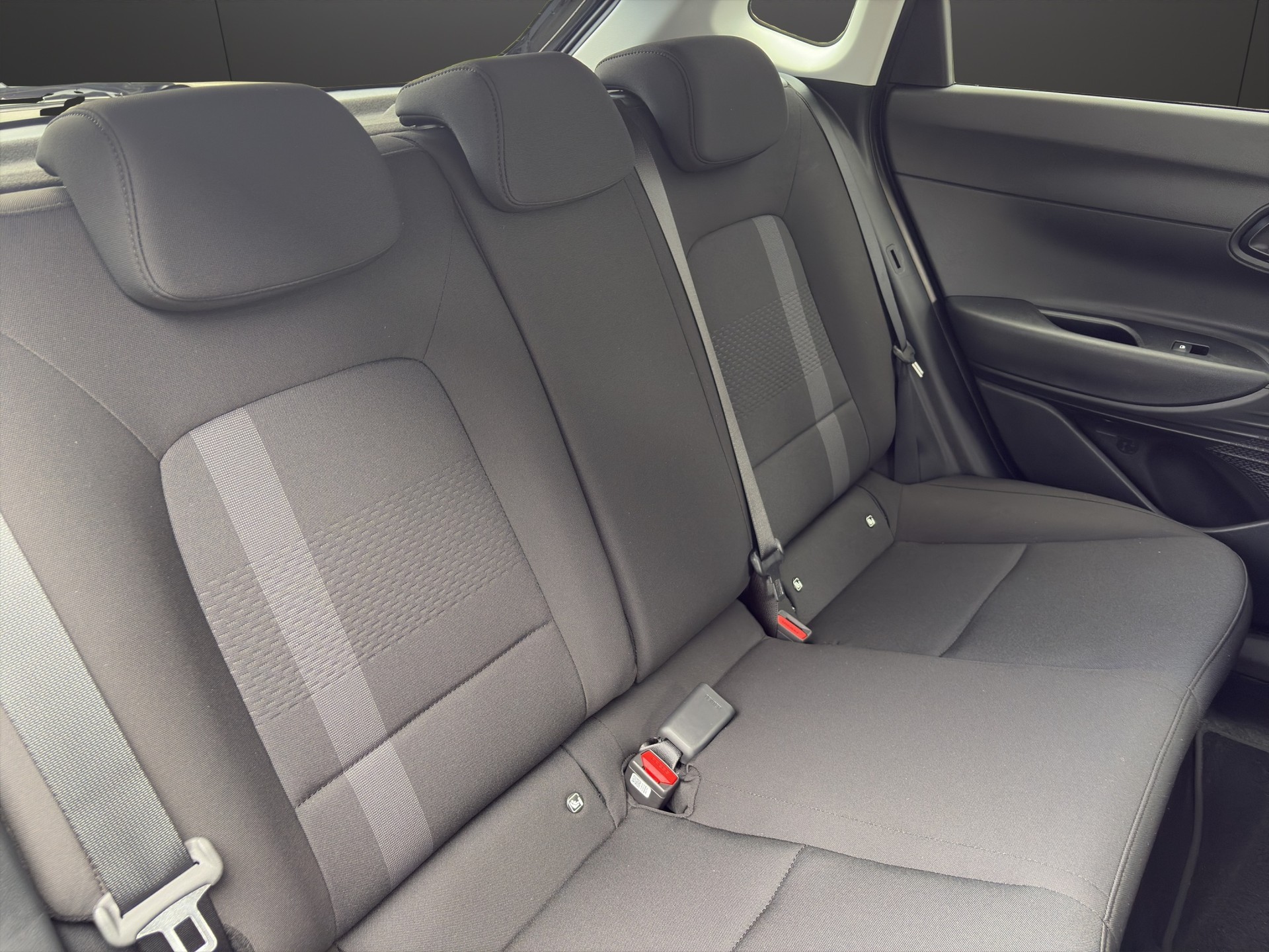 HYUNDAI i20 1.0 T-GDi Amplia DCT-image-11