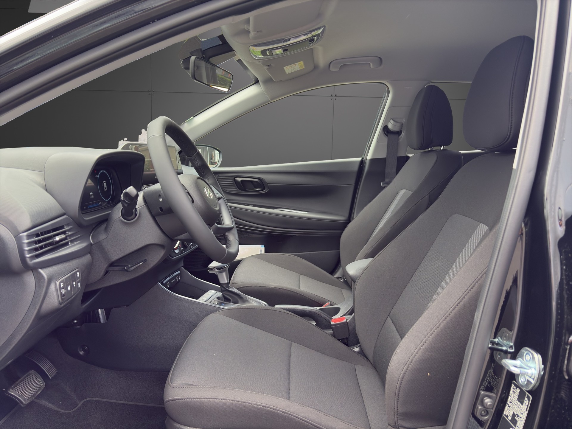 HYUNDAI i20 1.0 T-GDi Amplia DCT-image-14