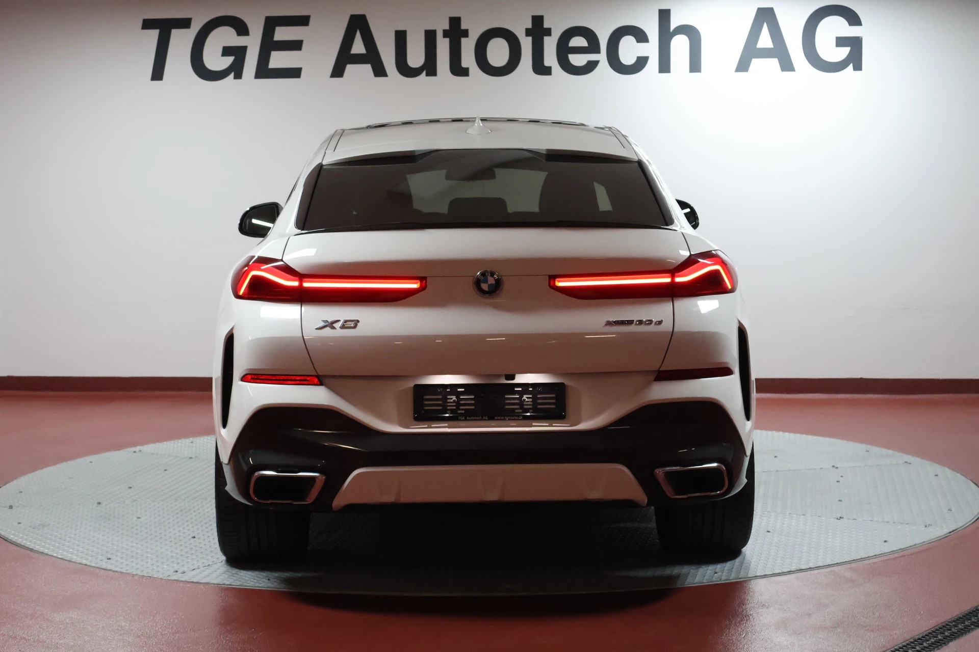 BMW X6 xDrive 30d Steptronic M Sport-image-18