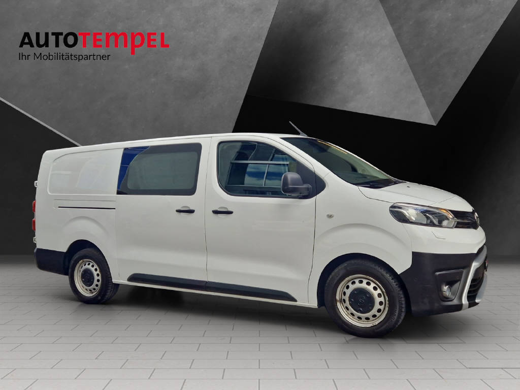 TOYOTA PROACE Van L2 2.0 D Luna-showroom-element-3