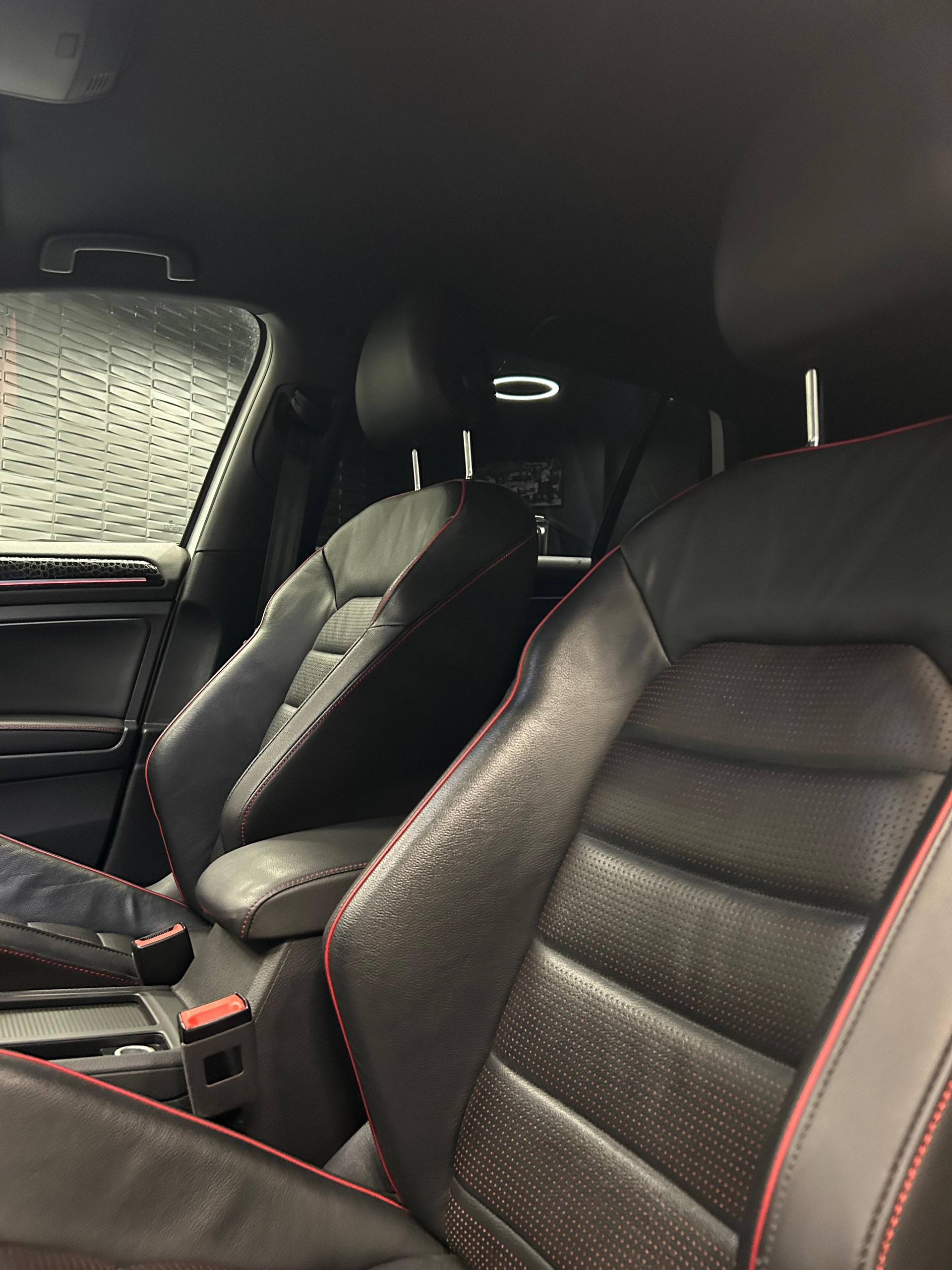 VW Golf 2.0 TSI GTI Performance DSG-image-14