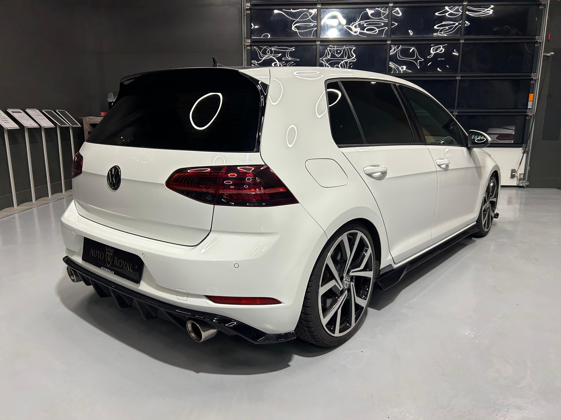 VW Golf 2.0 TSI GTI Performance DSG-image-6