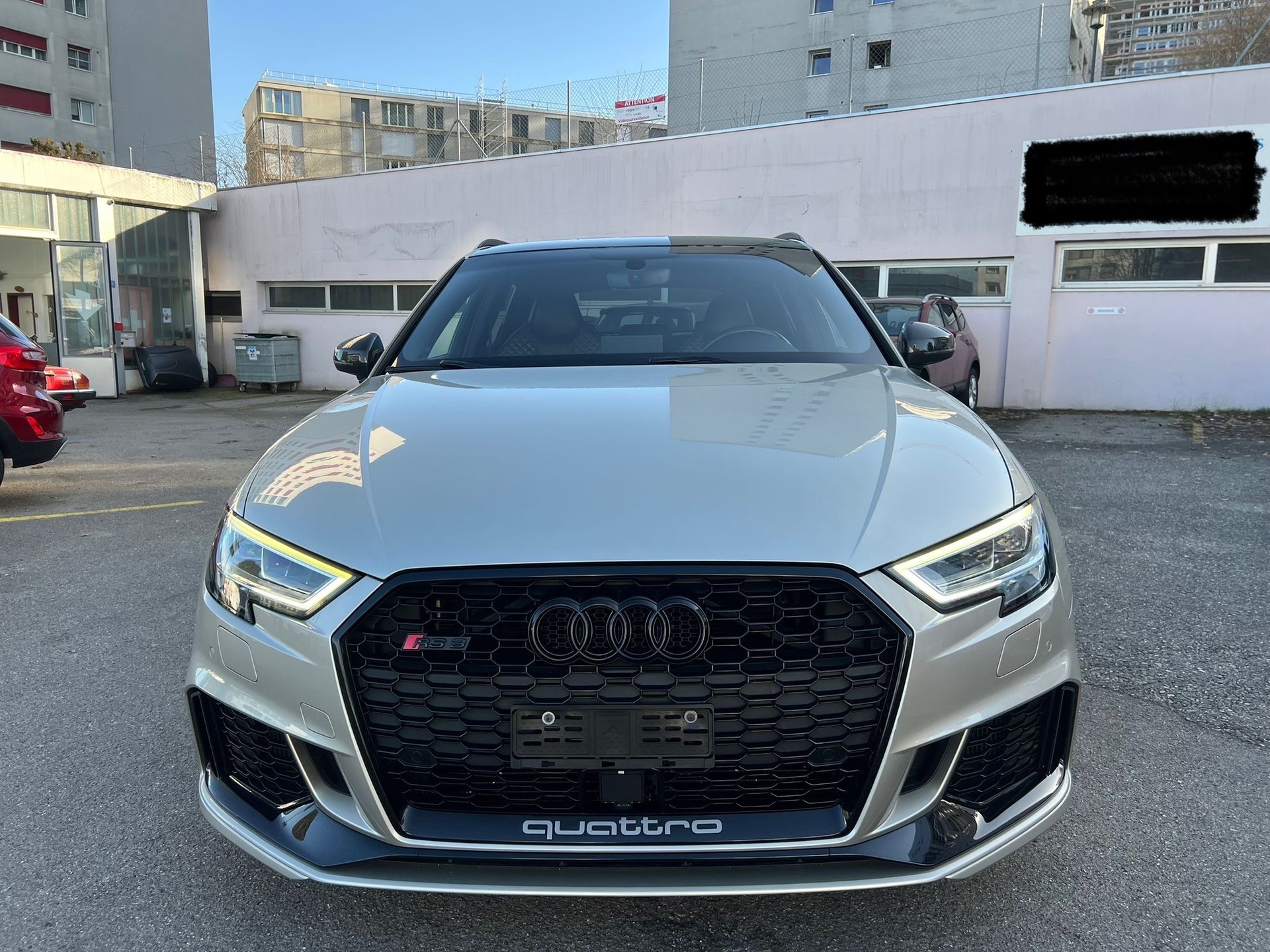AUDI RS3 Sportback 2.5 TSI quattro S-tronic-image-1