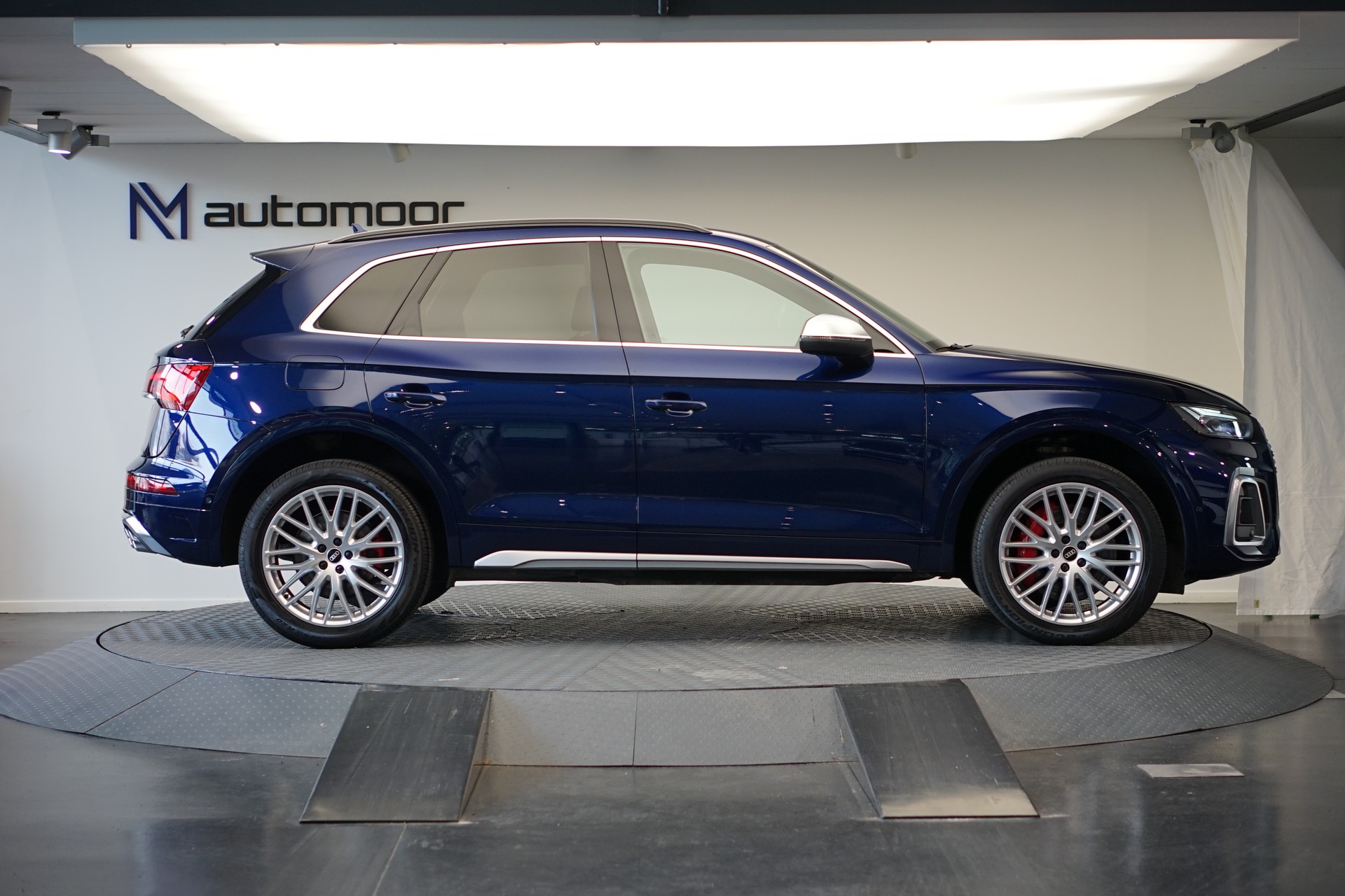 AUDI SQ5 TDI quattro tiptronic *AHK*-showroom-element-3