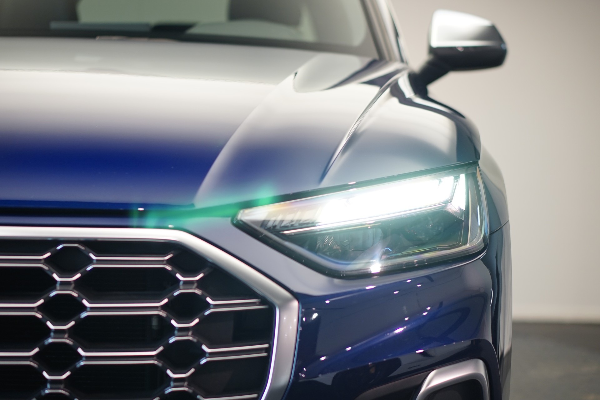 AUDI SQ5 TDI quattro tiptronic *AHK*-image-9