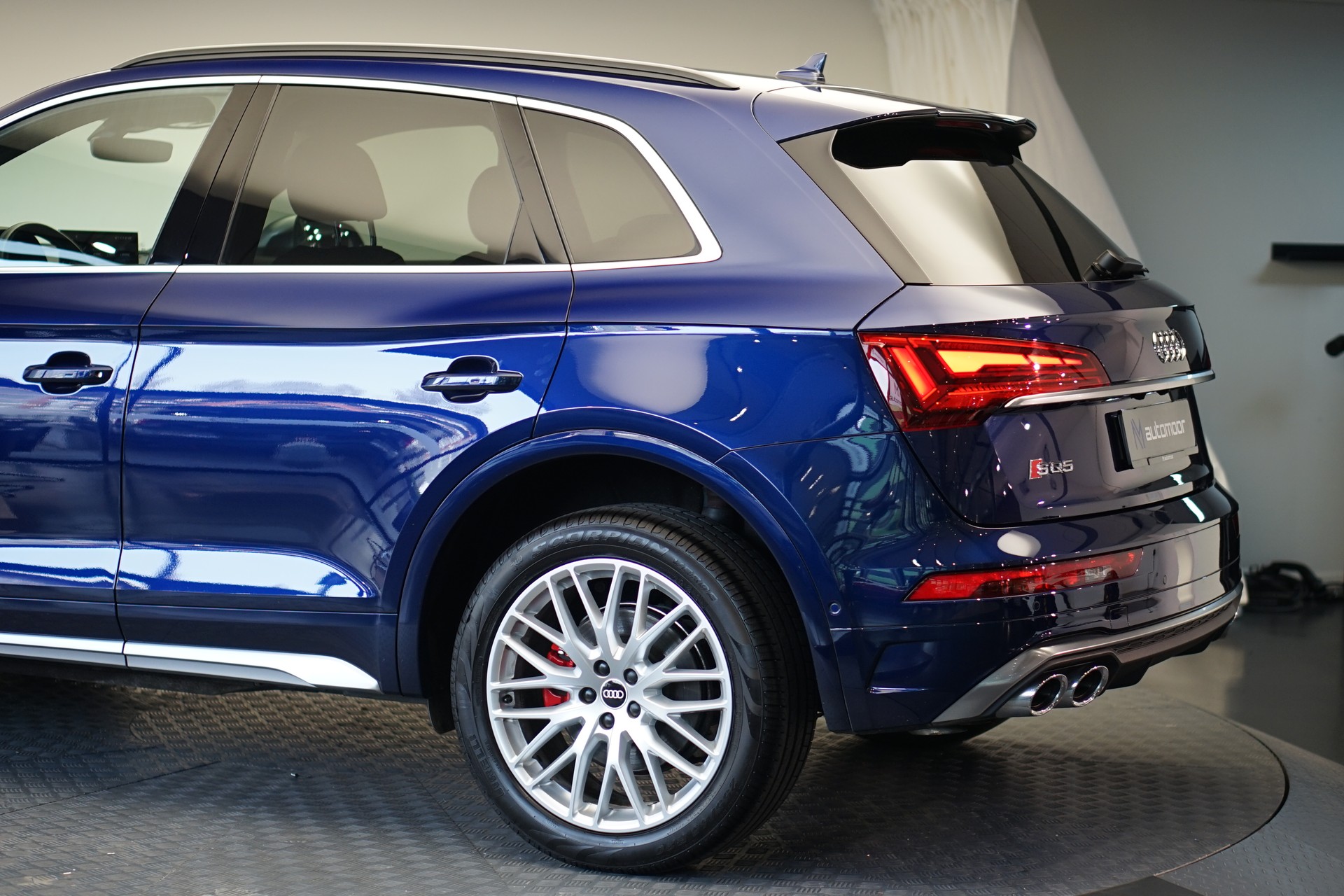 AUDI SQ5 TDI quattro tiptronic *AHK*-image-42
