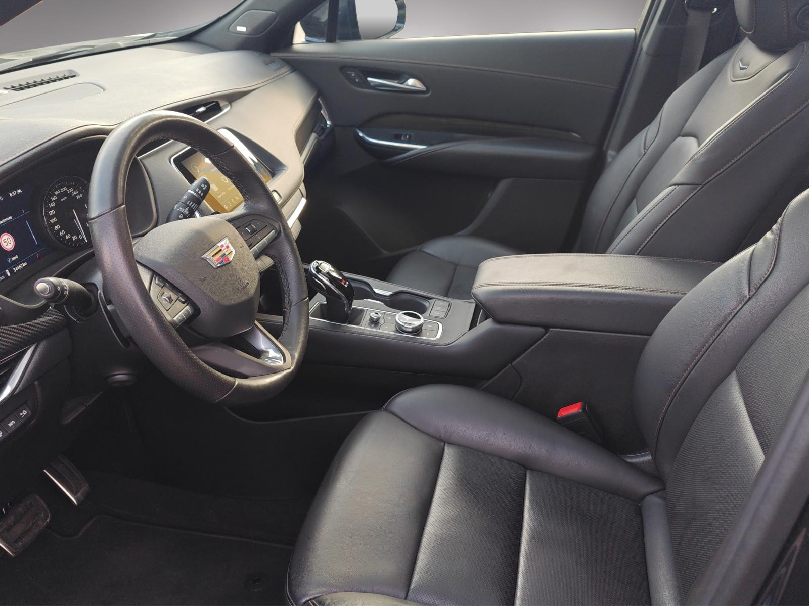 CADILLAC XT4 2.0 T Sport AWD-image-10