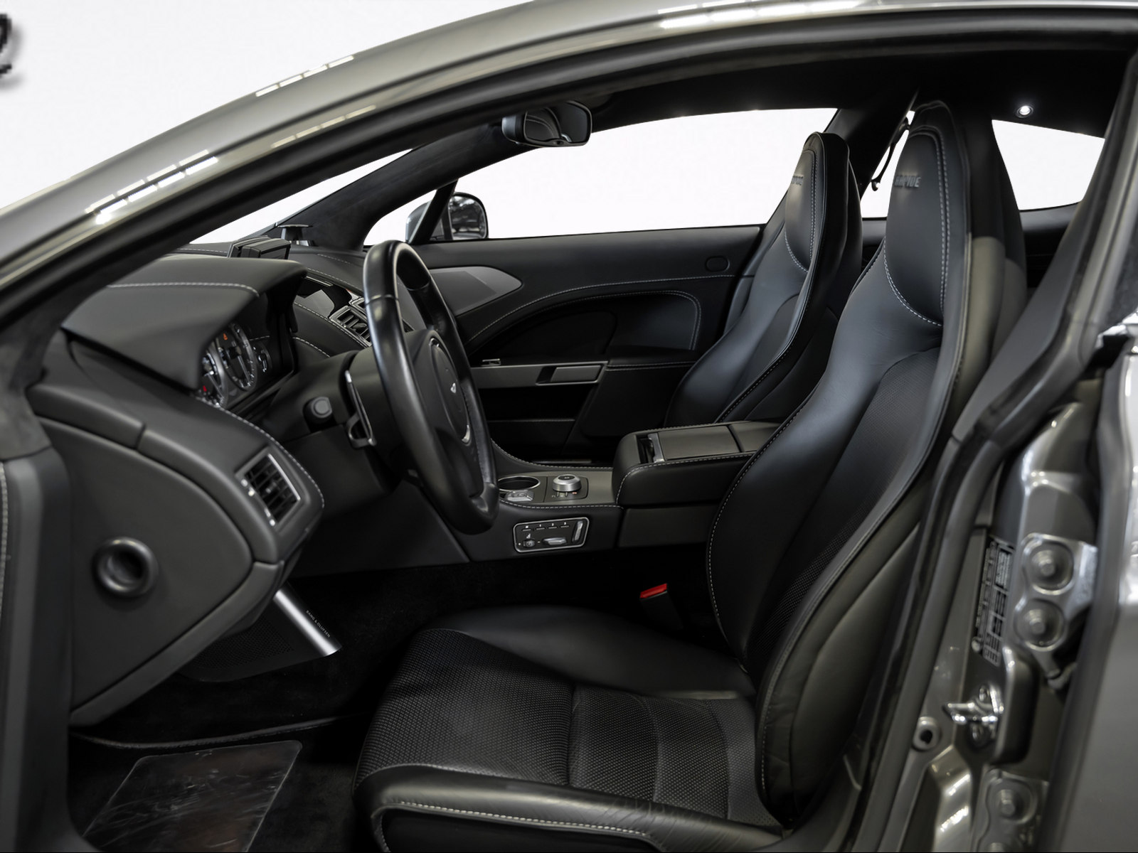 ASTON MARTIN * Rapide 5.9 V12 * ZU EINEM UNSCHLAGBAREN PREIS * LEASING AB 376.- *-image-11