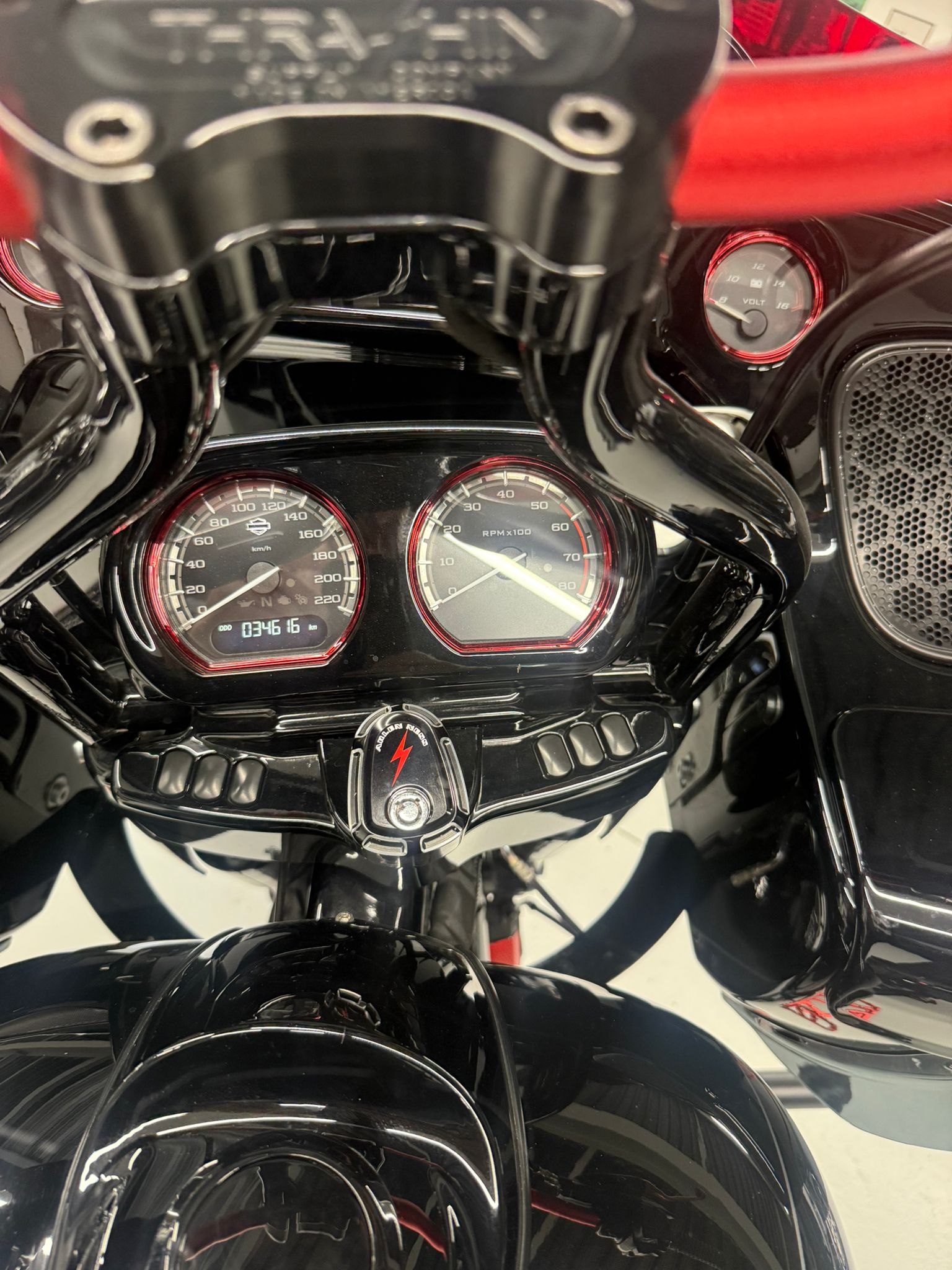 HARLEY-DAVIDSON Road Glide Special-image-11