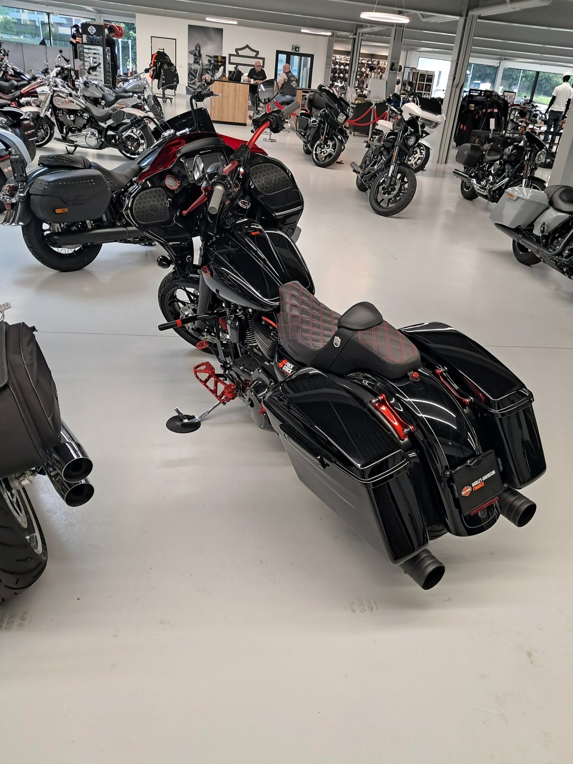 HARLEY-DAVIDSON Road Glide Special-image-9