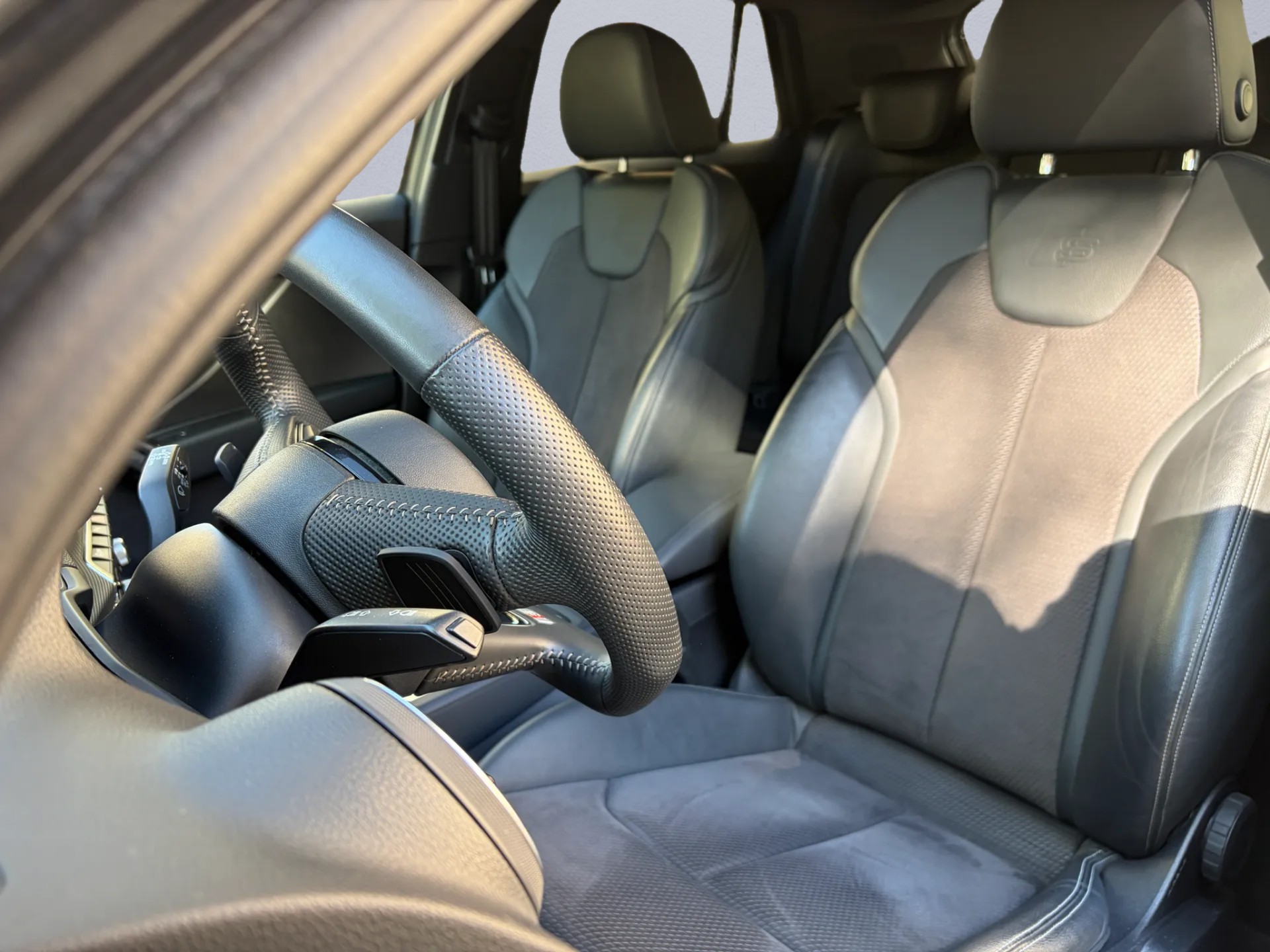 AUDI Q2 40 TFSI S Line Sport Attraction quattro S-tronic-image-9