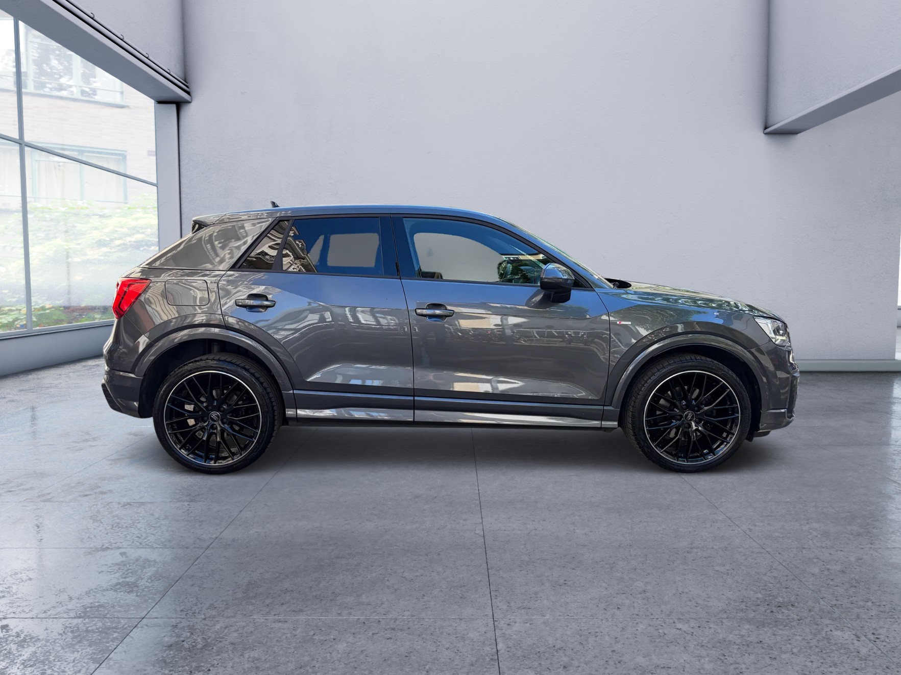 AUDI Q2 40 TFSI S Line Sport Attraction quattro S-tronic-image-3