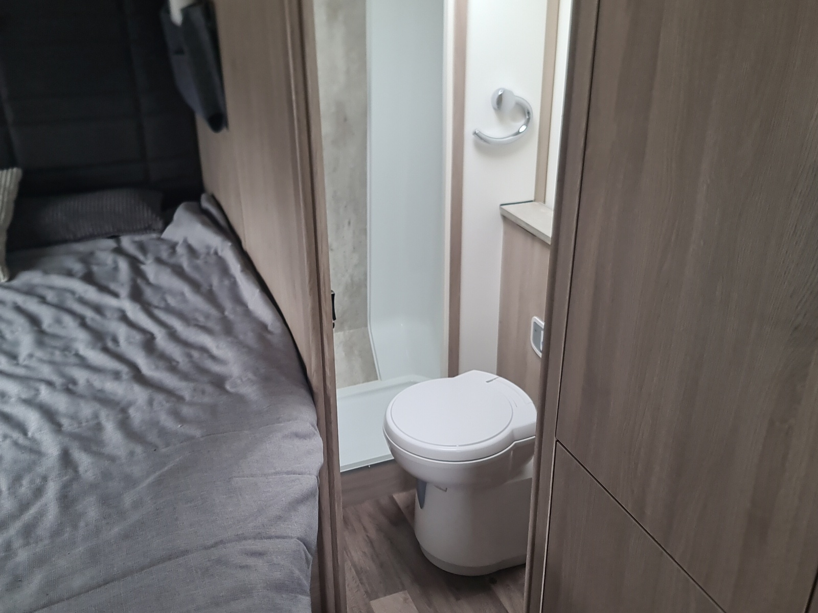 KABE Kabe Novum 750 LXL-image-19