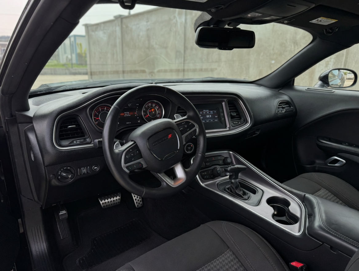 DODGE R/T 5.7 HEMI-image-10